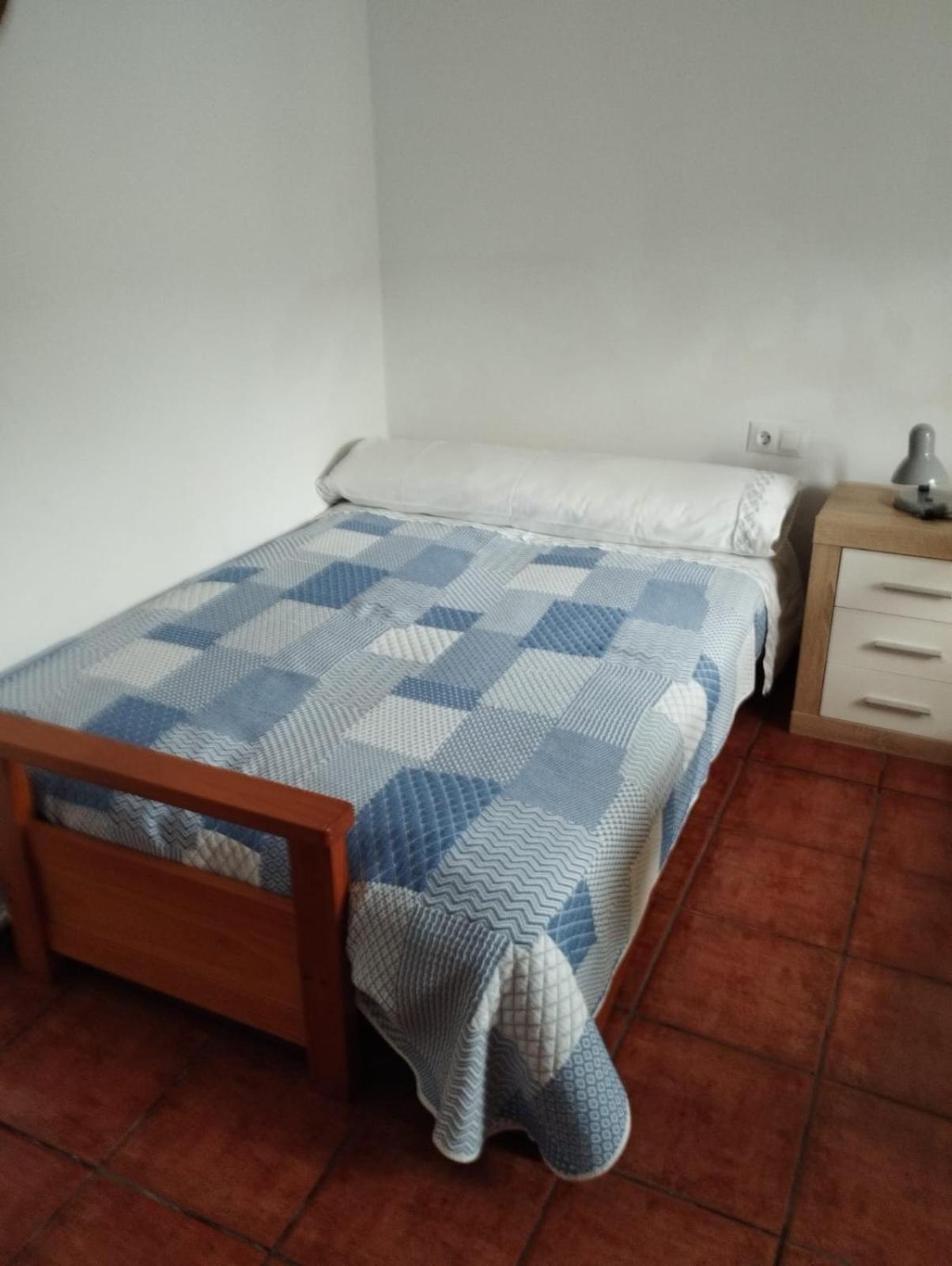 La Portilla De * El Tejo