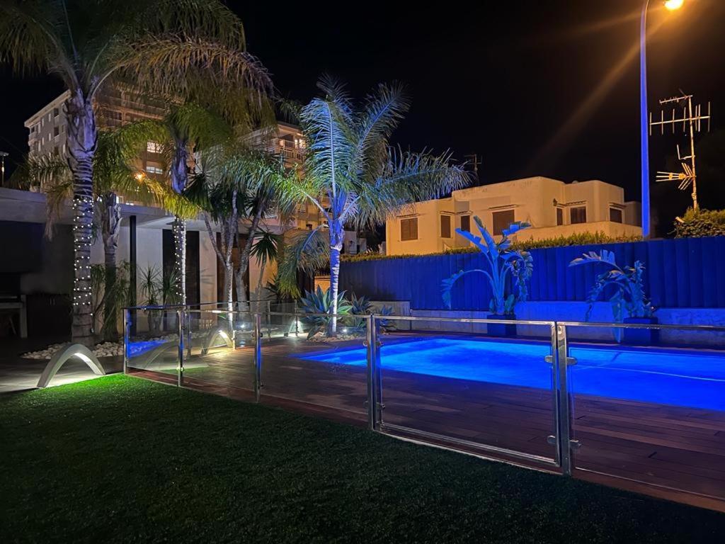 Vegas Villa *