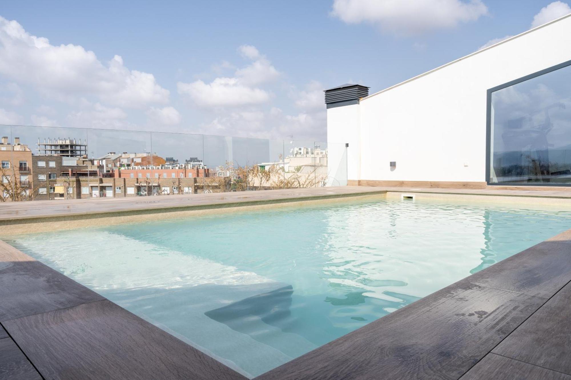 De Diseno Con Piscina Y Gimnasio By Elconserje Apartamento *