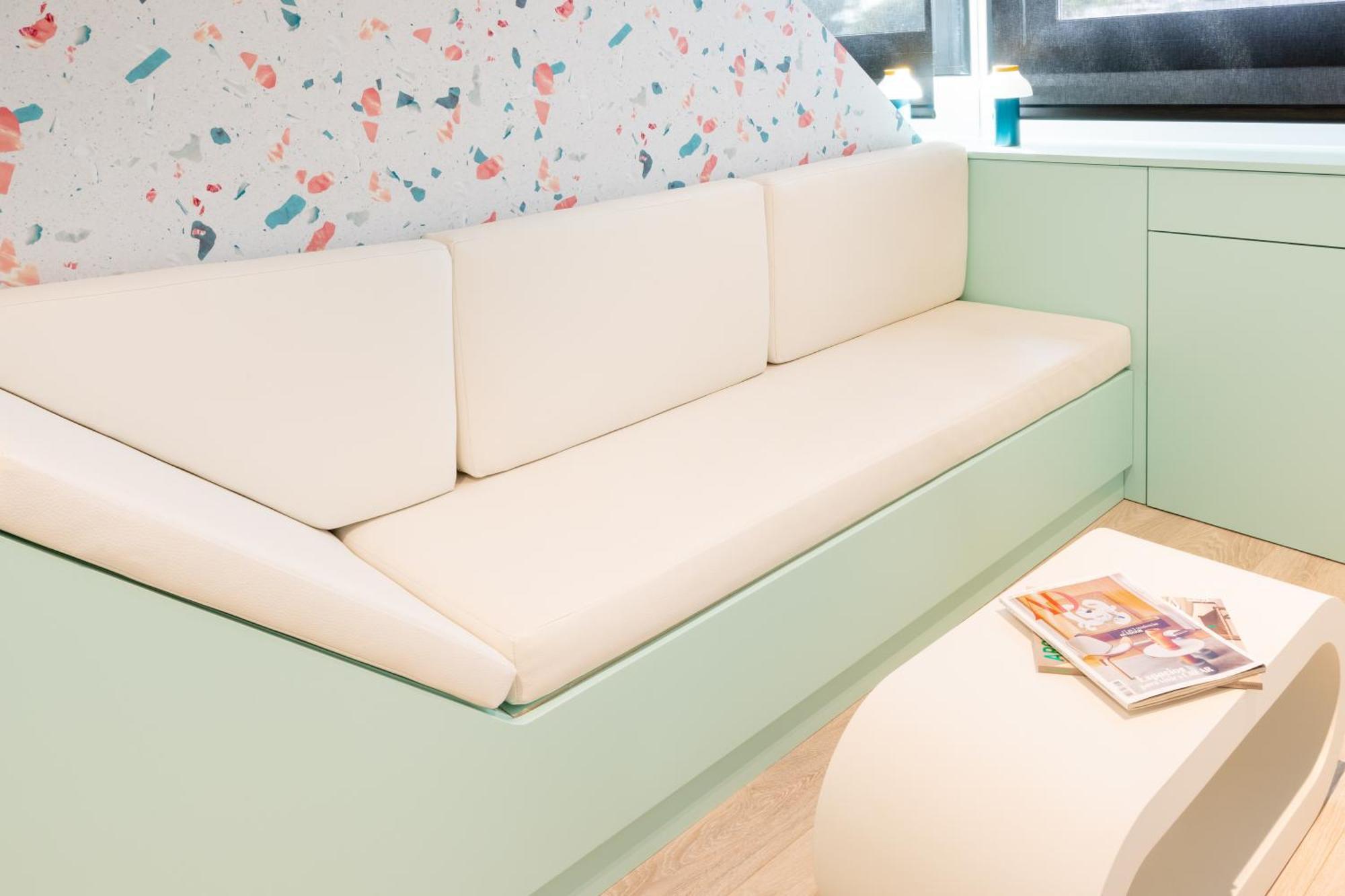 Apartamento De Diseno Con Piscina Y Gimnasio By Elconserje Murcia