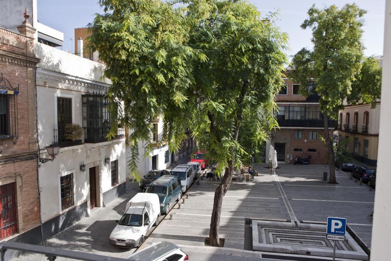 Plaza De Curtidores * Sevilla