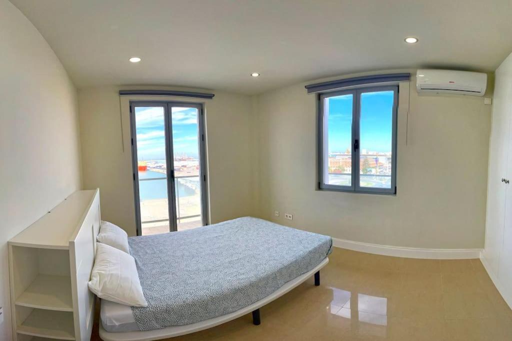 Apartamento Fenix - Recien Renovado Y Vistas Al Mar