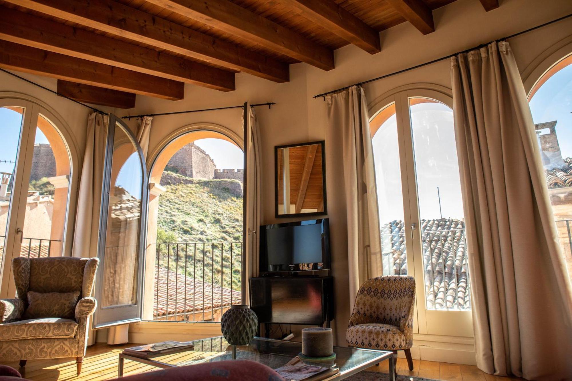 Luxury Penthouse By Duquessa Collection *