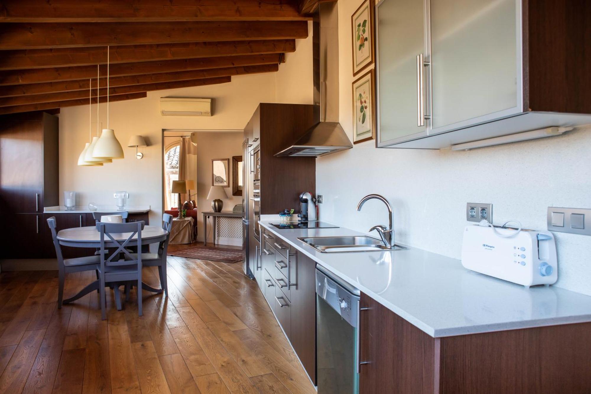 Luxury Penthouse By Duquessa Collection *