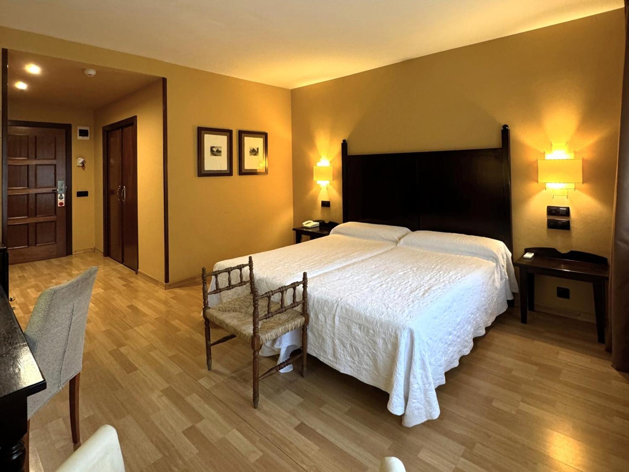 Hotel Cotiella Campo (Huesca)