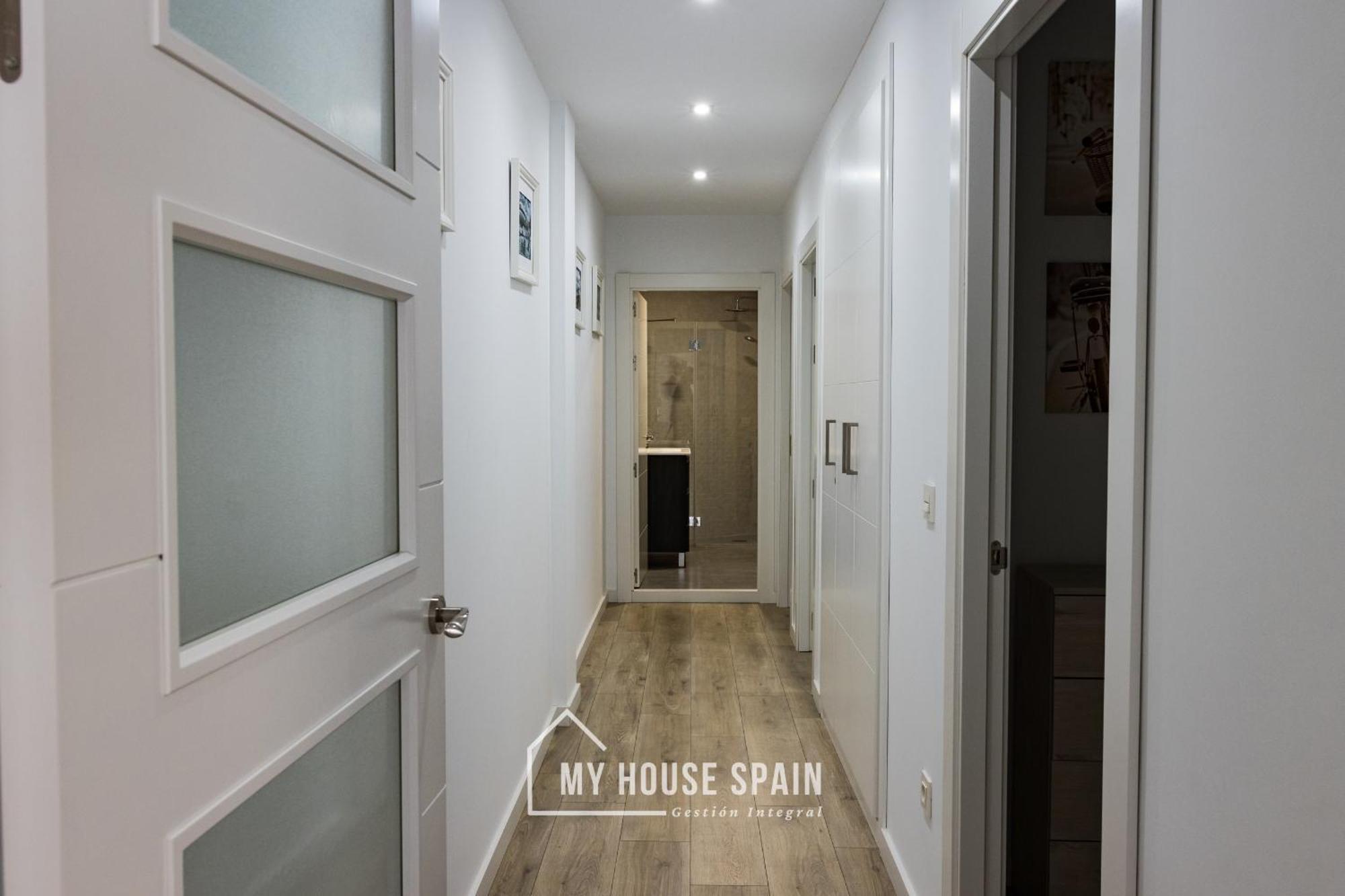 Apartamento Piso En Centro A Pocos Minutos De Playas *