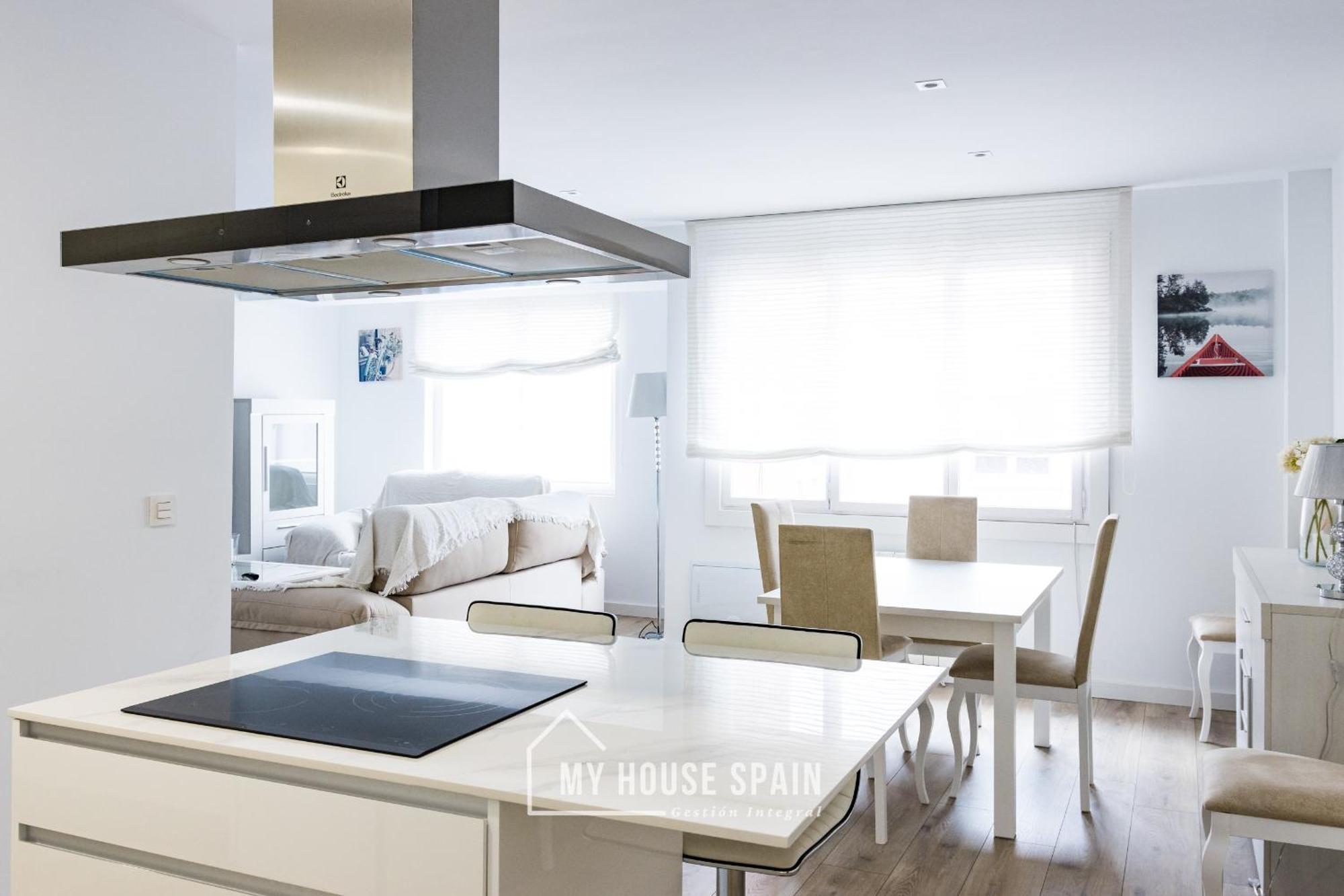 Myhousespain - Piso En Centro A Pocos Minutos De Playas * Gijon
