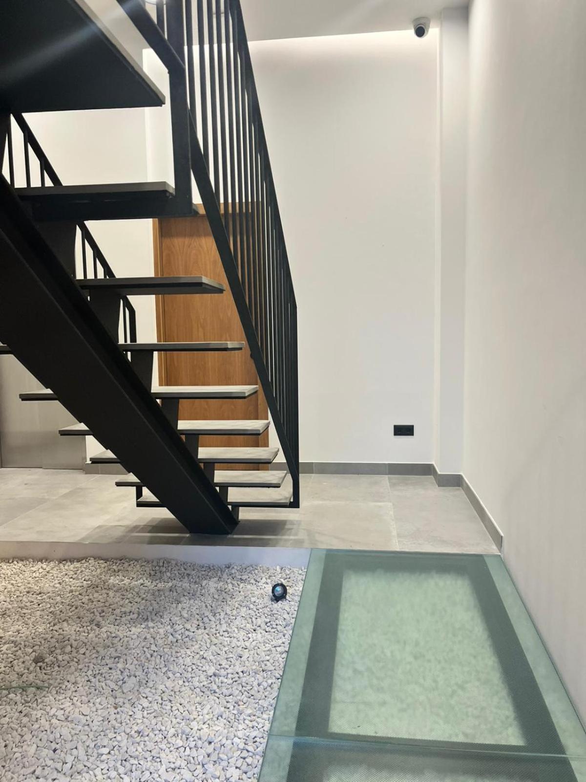 Moderno Costa 49 3-d