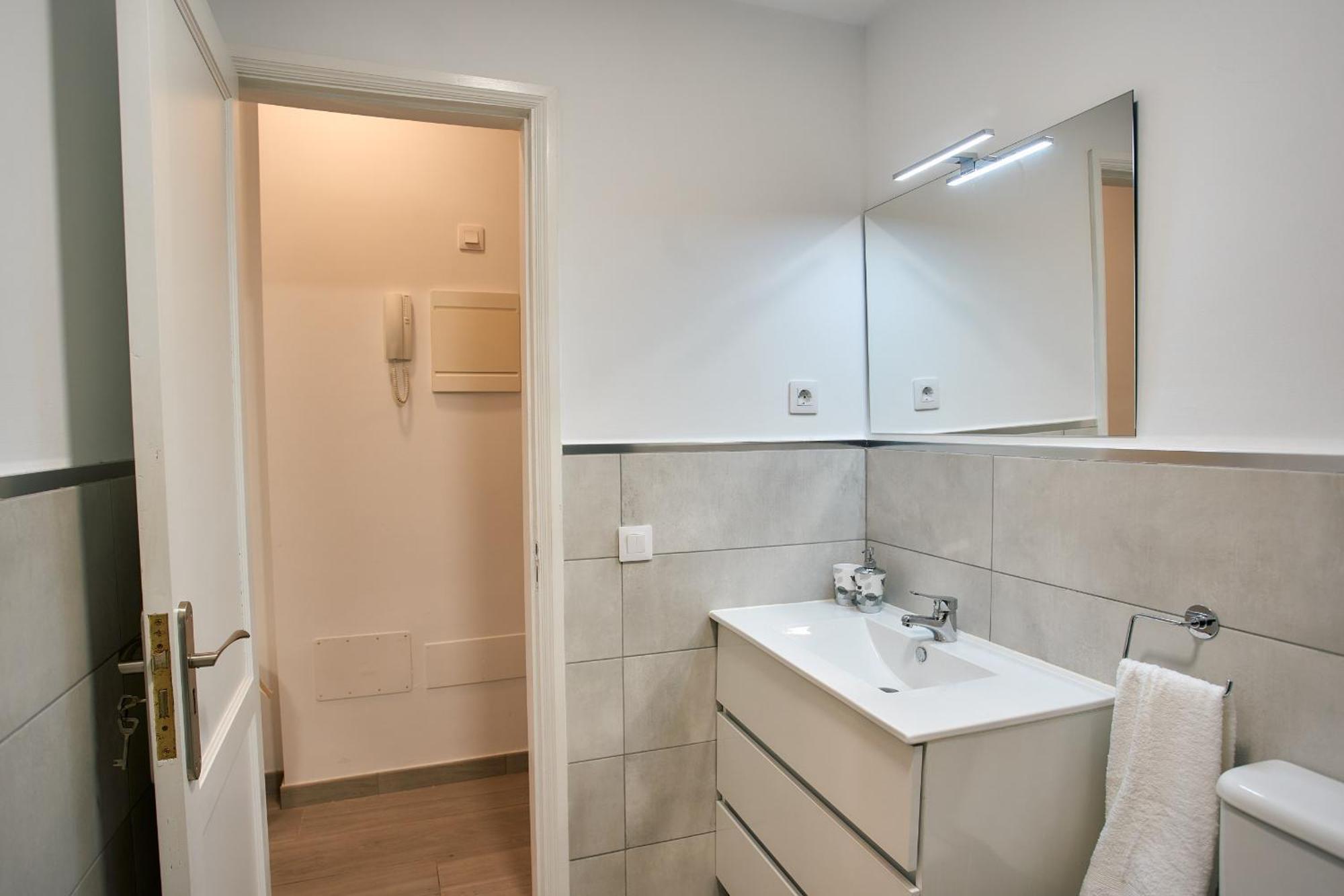 Urban Flat In Santa Catalina - 4 Min Walk To *