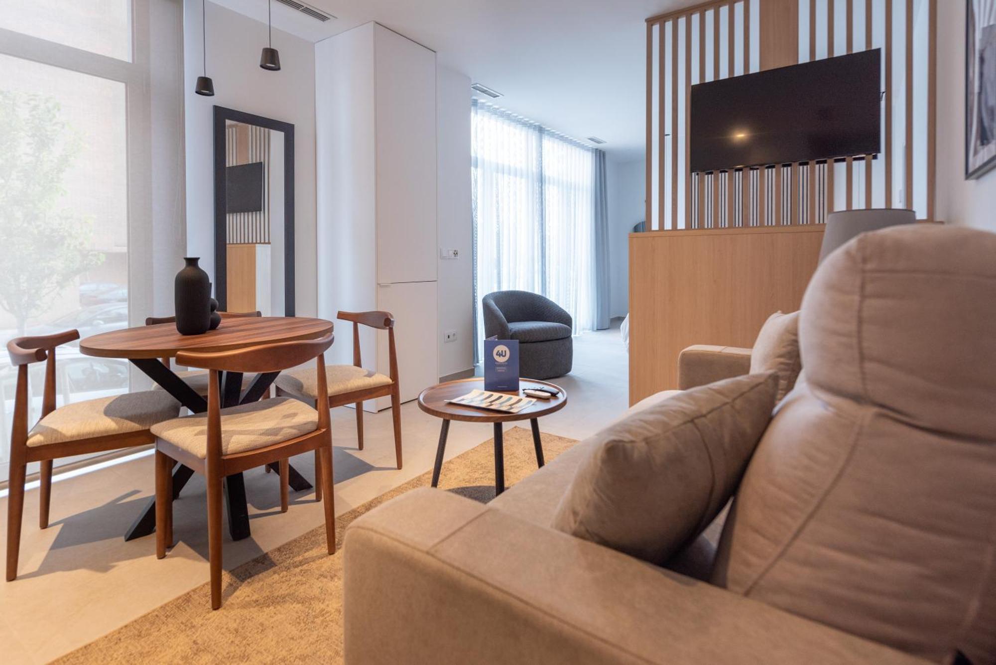 Dorm4you Arena Apartahotel
