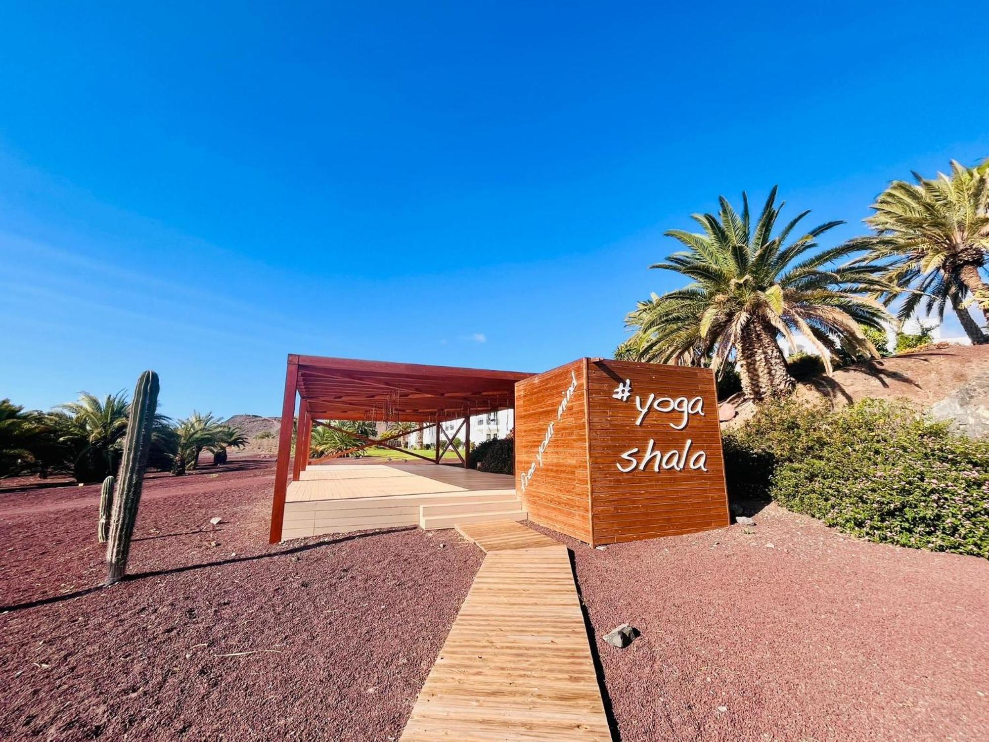Playitas - Sports Villa