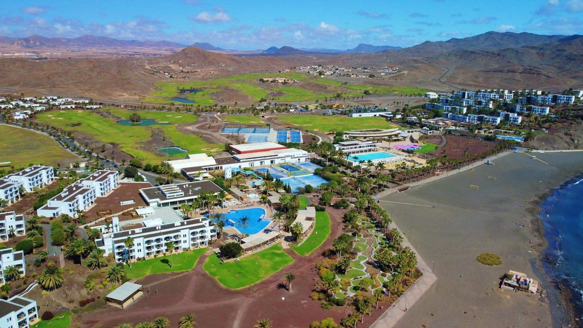 Apartahotel Playitas