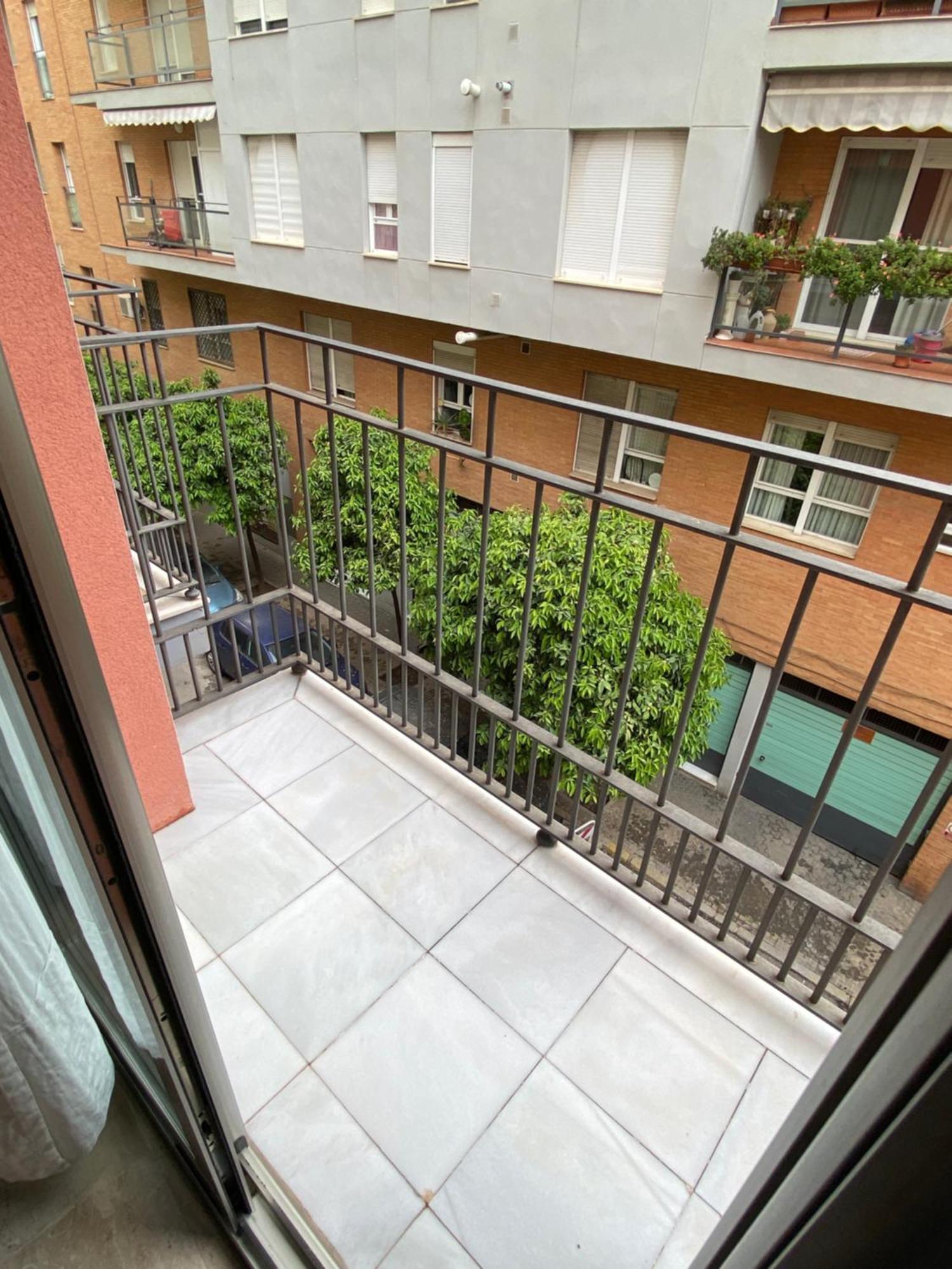 Apartamento En Calle Arroyo 27 *