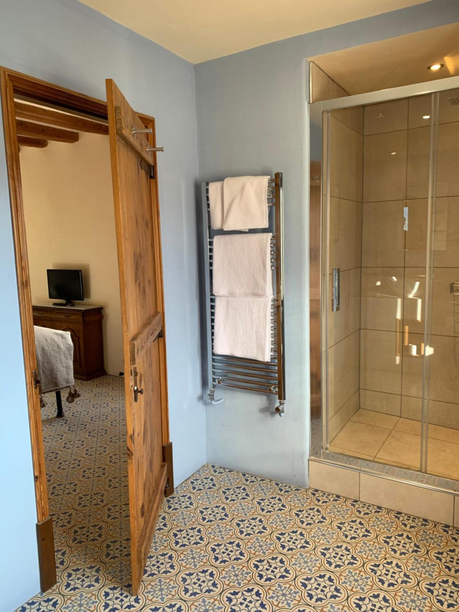 Casa Lascorz Bed and breakfast