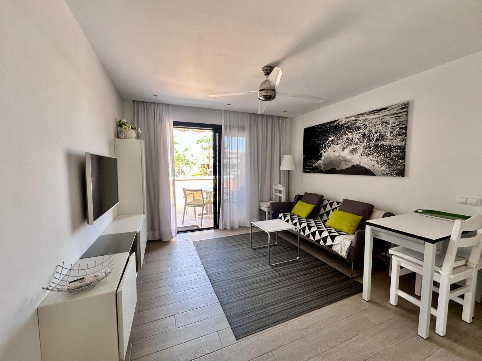 Apartment Tenerife Royal Garden Playa de las Americas (Tenerife)