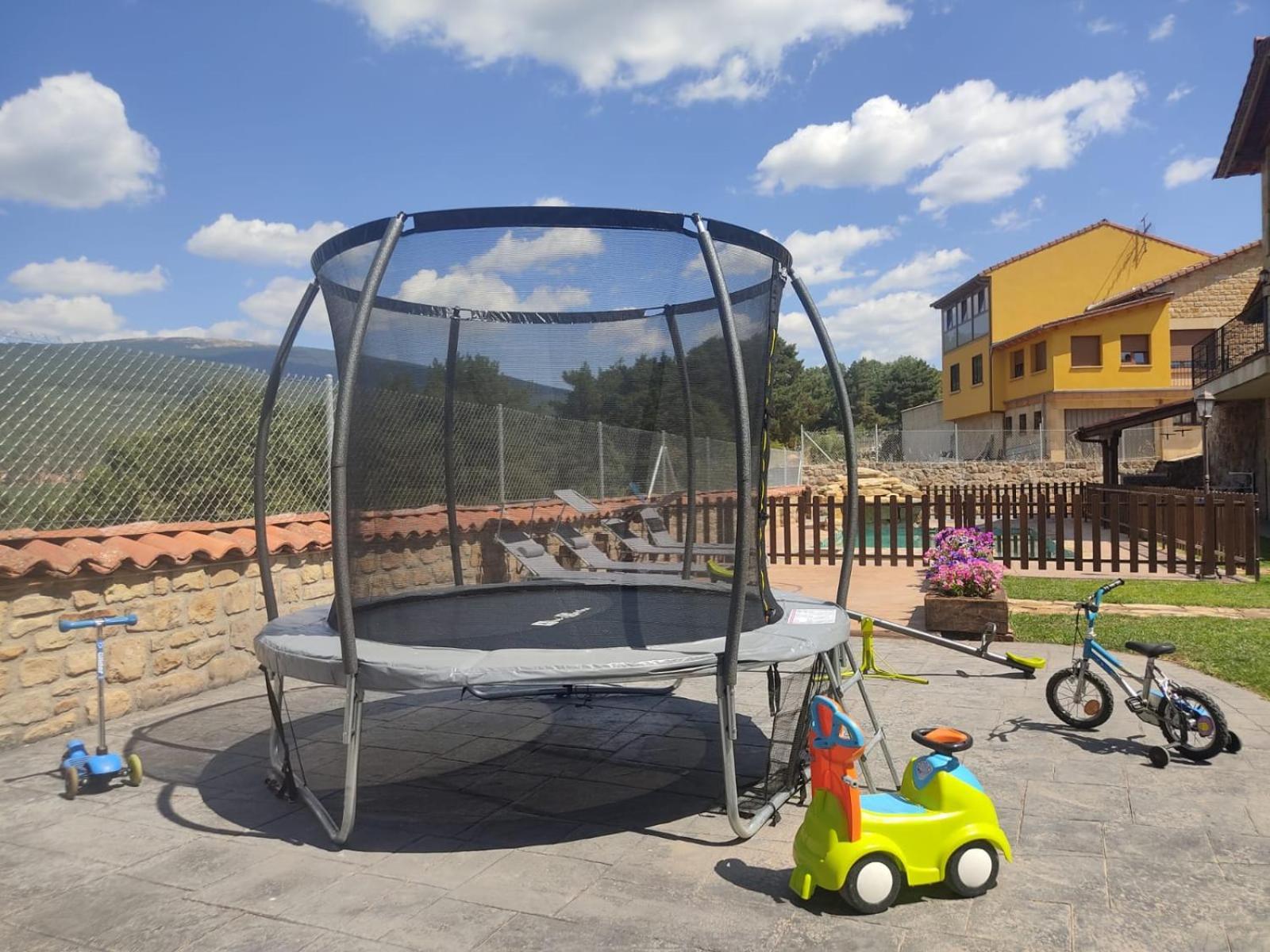 Holiday home Camino Del Pinar Quintanar de la Sierra