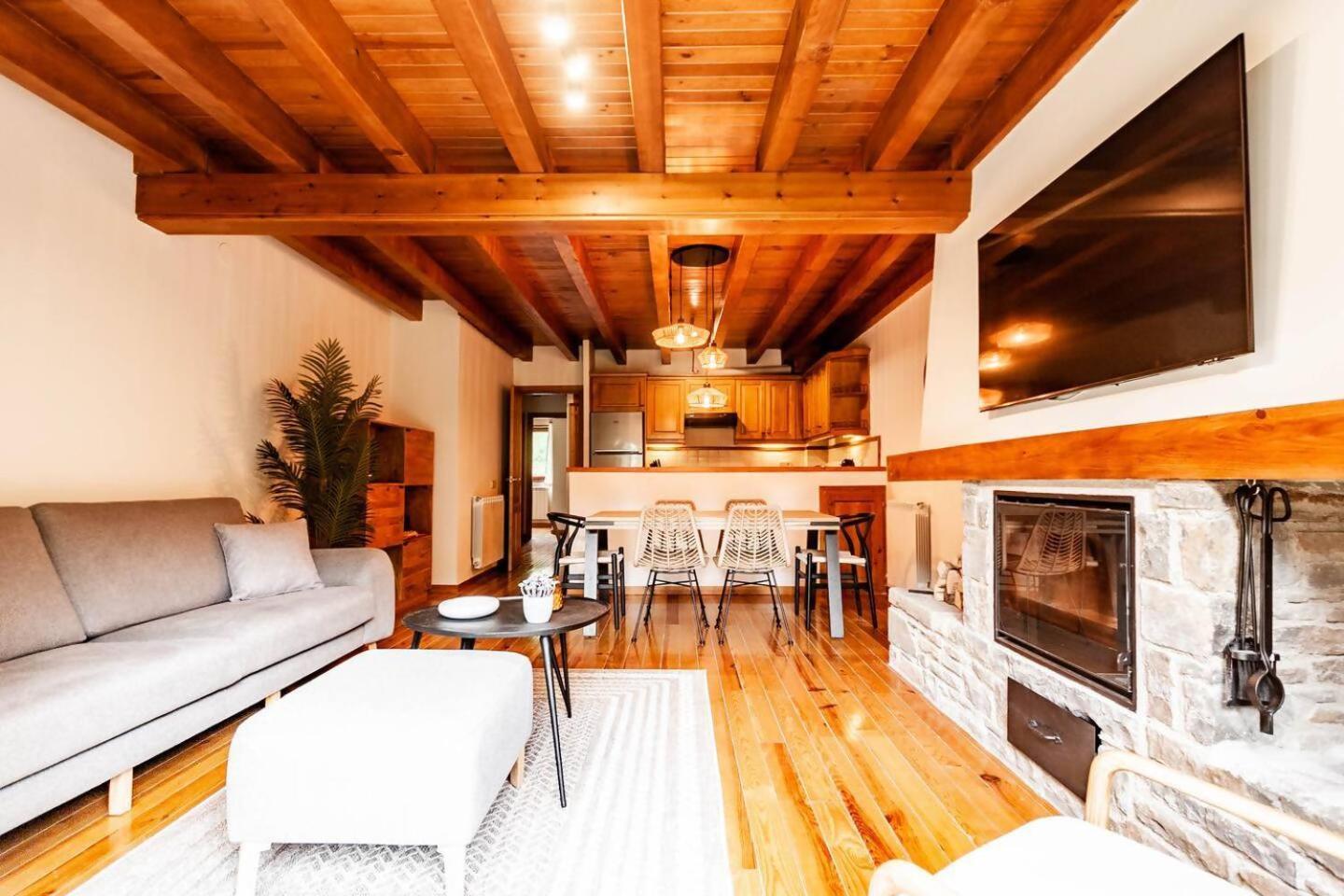 Apartment Espacioso Con Jardin En Salardu *