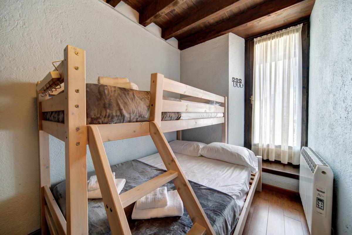 Сasa de vacaciones Encantadora Casa En Con Vistas Espectaculares By Eth Floc *