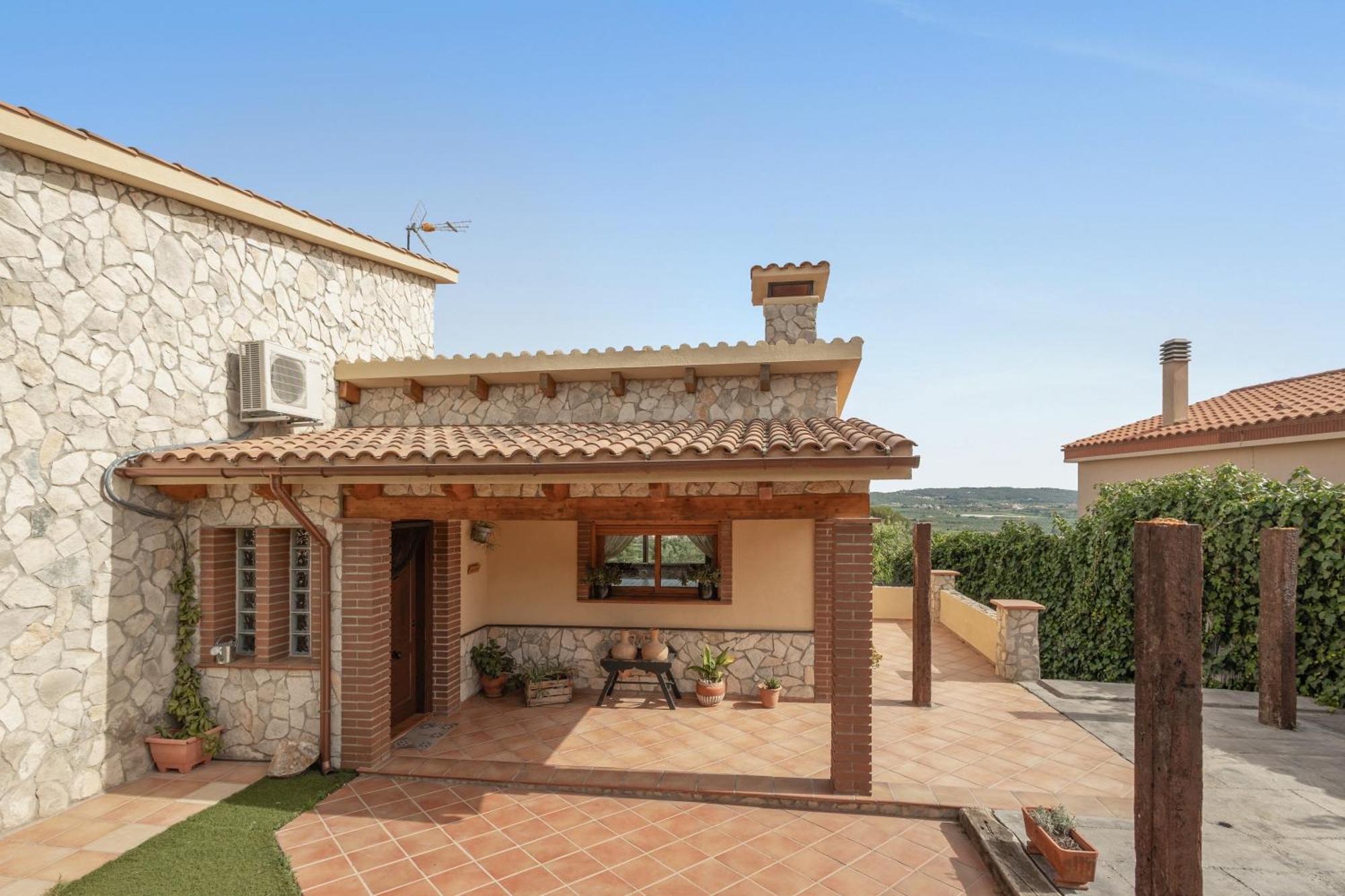 Casa Les Vinyes Villa