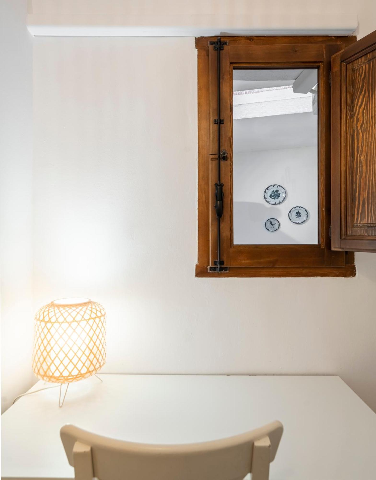 Warm Albayzin - Free Parking 15 Min Away Apartment