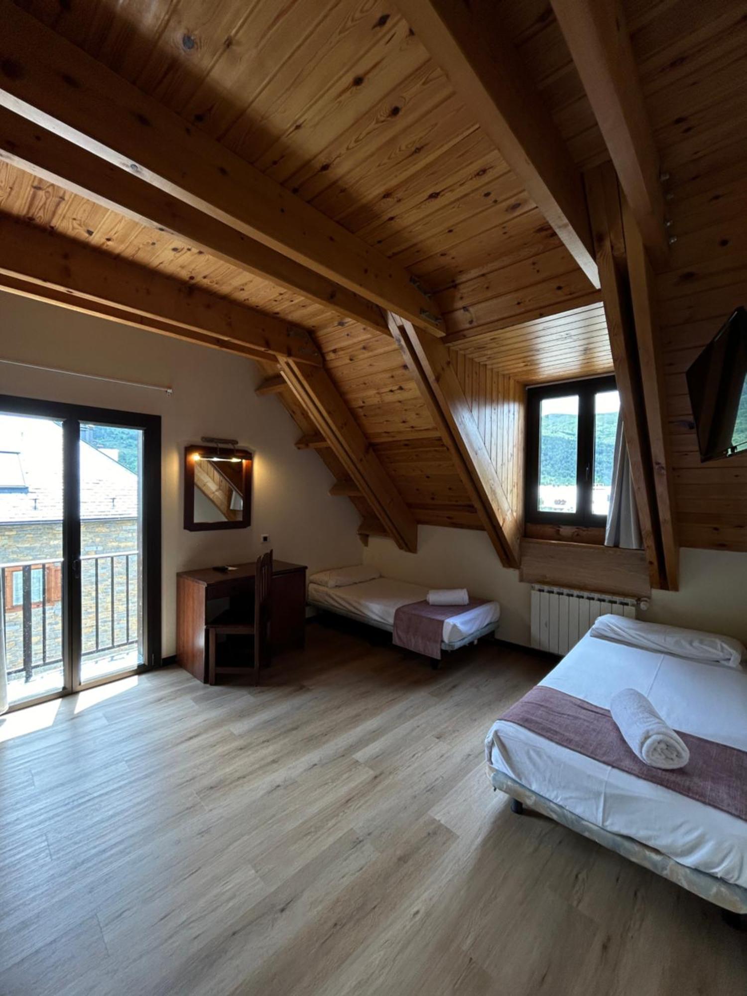 Hotel Romanic Taull