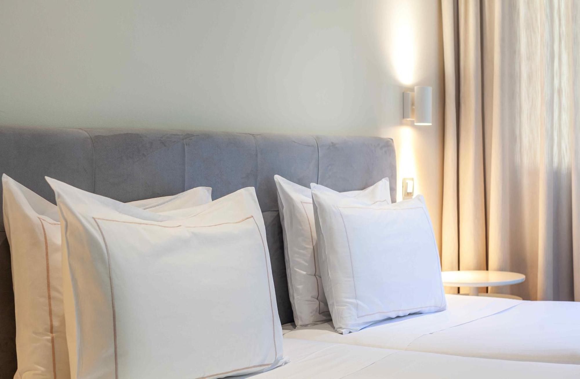 Apartahotel Viena Plaza De España 3*