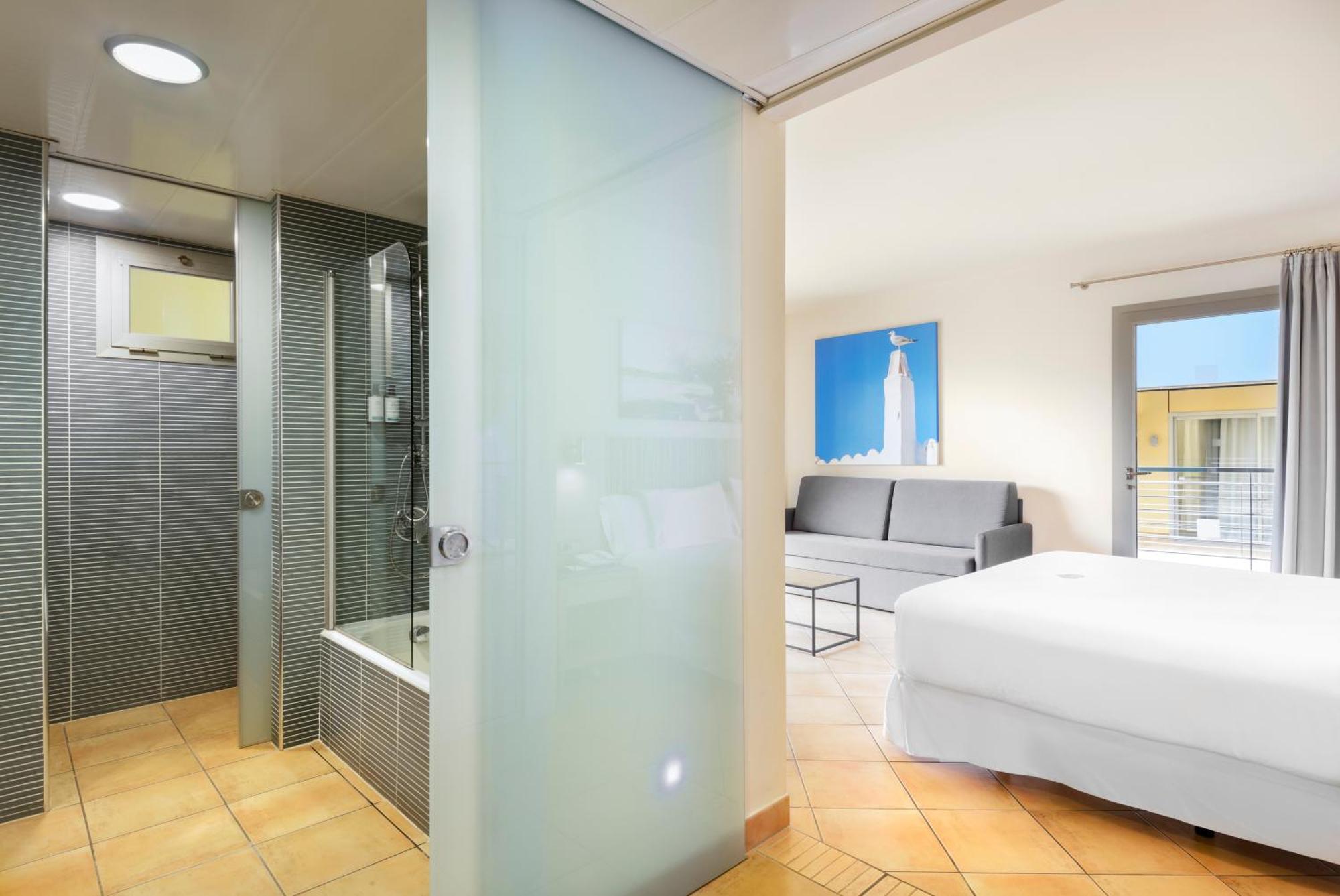 Occidental Menorca Hotel 4*