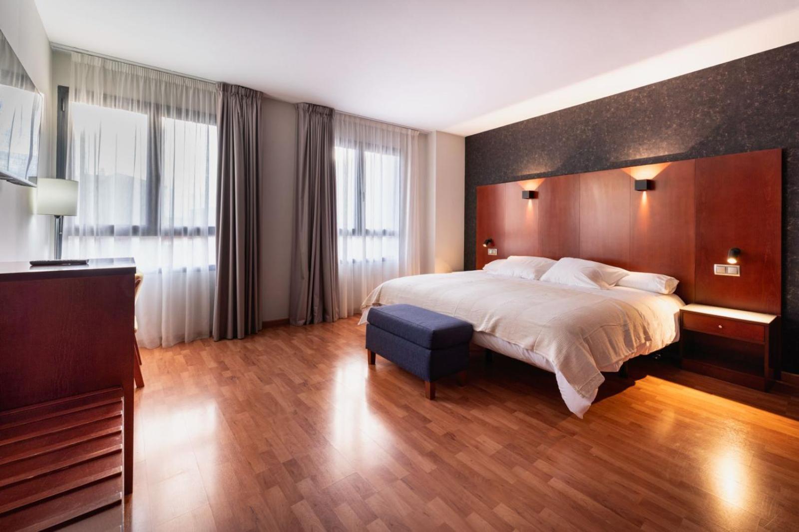 Dona Urraca Hotel
