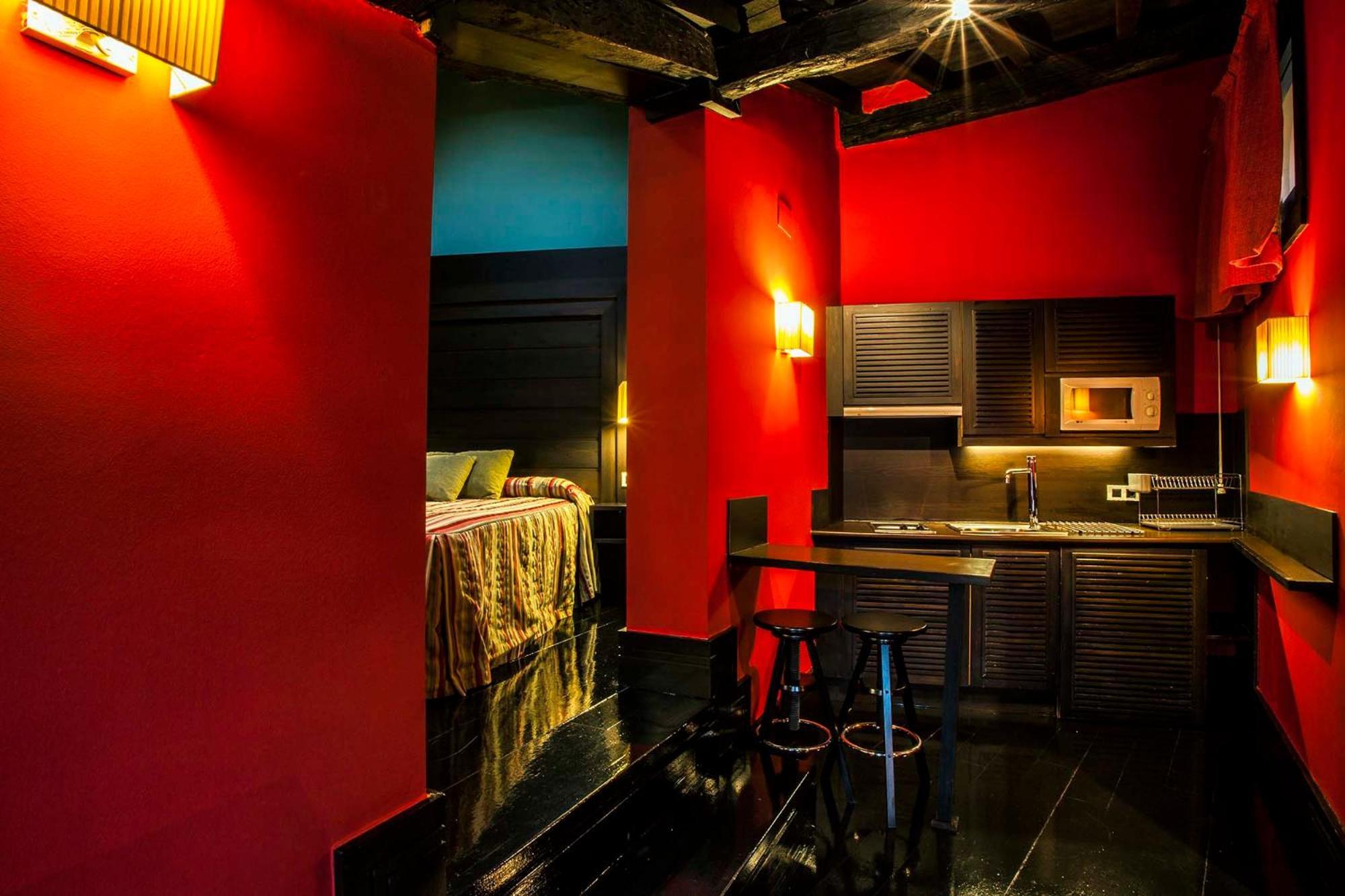 La Plaza Apartment