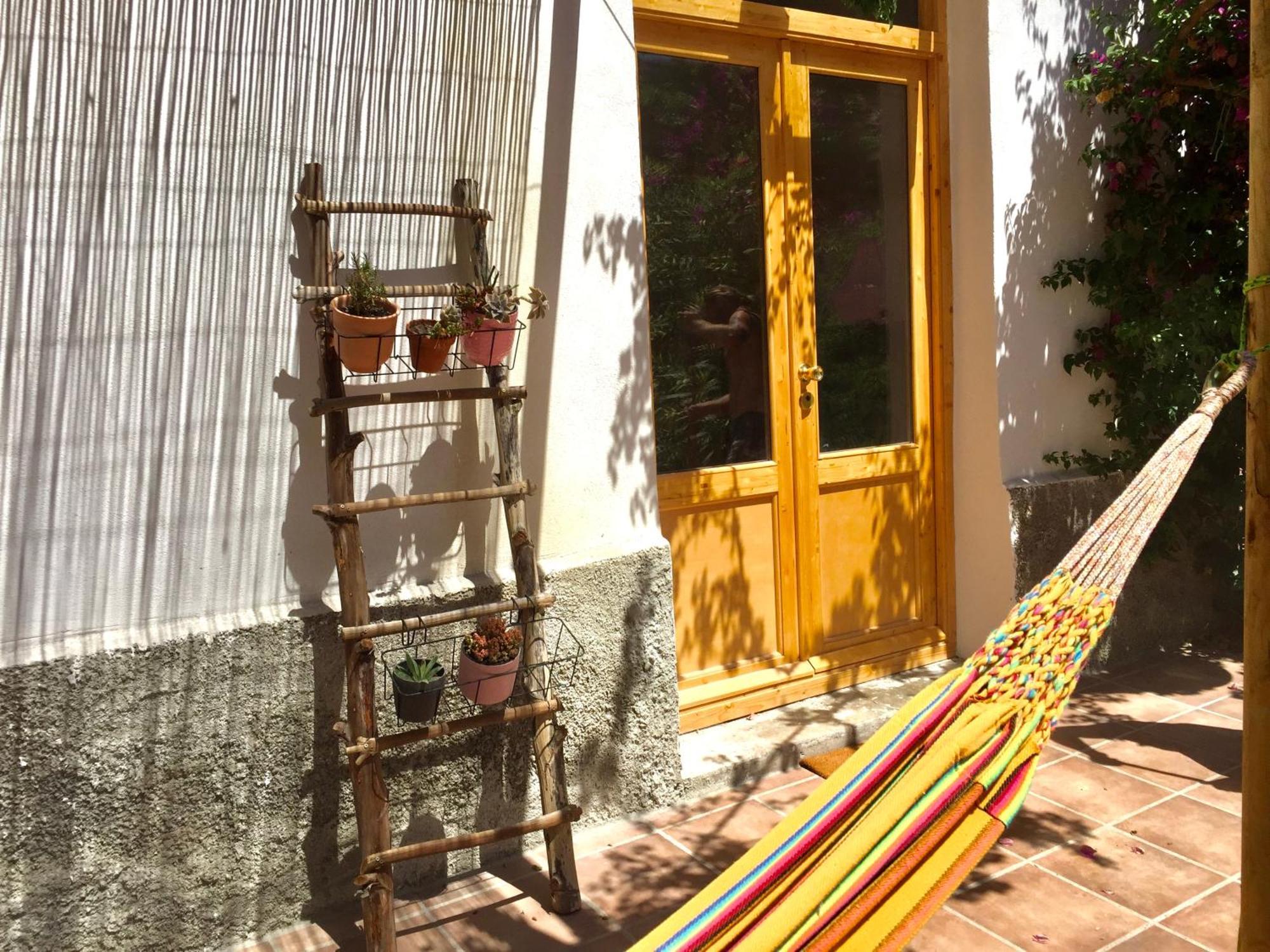 Cortijo Jamaica - Off Grid Paradise - Costa Tropical Apartment *