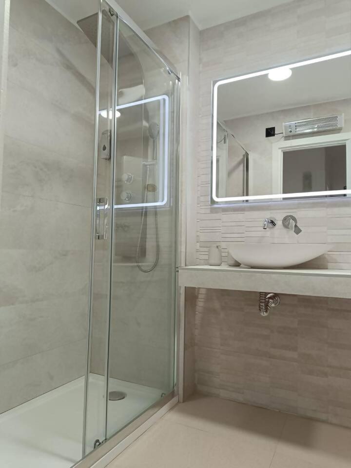 Elegante P4 Pax A 1 Min De La Playa Con Wifi Apartment *