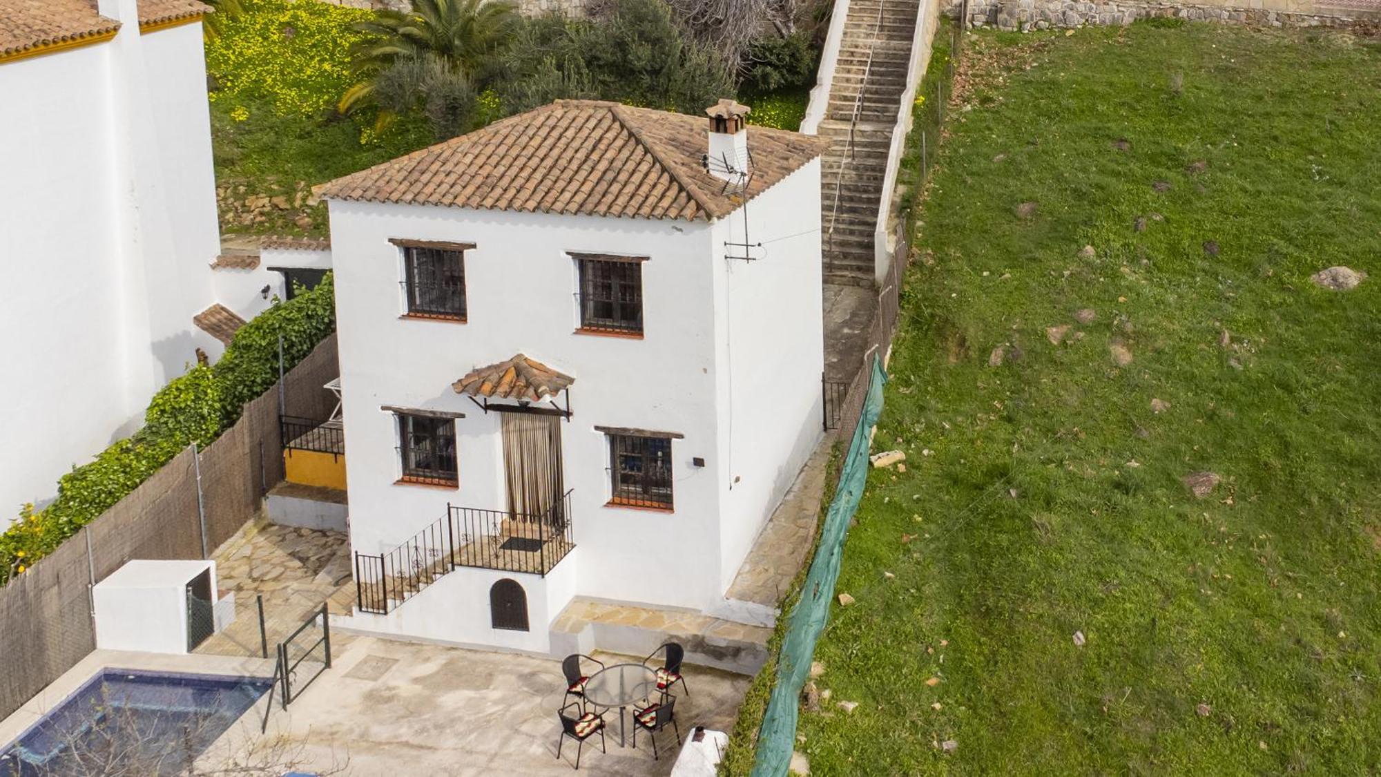 Cubo's Lirios & Albahaca Del Libar Сasa de vacaciones Jimera de Líbar