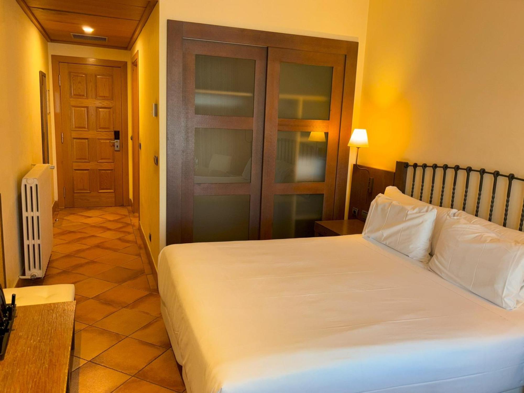 Sercotel Renacimiento Hotel