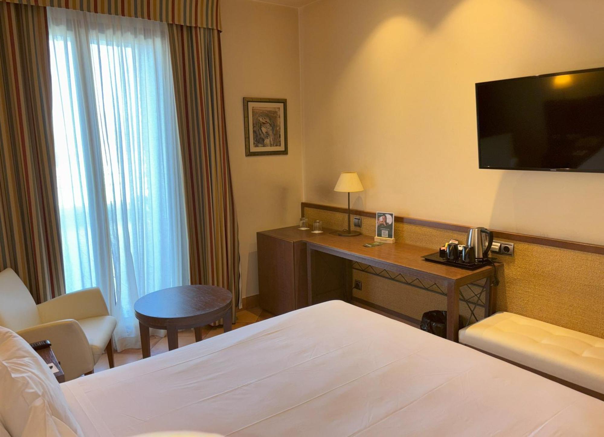 Sercotel Renacimiento Hotel 4*