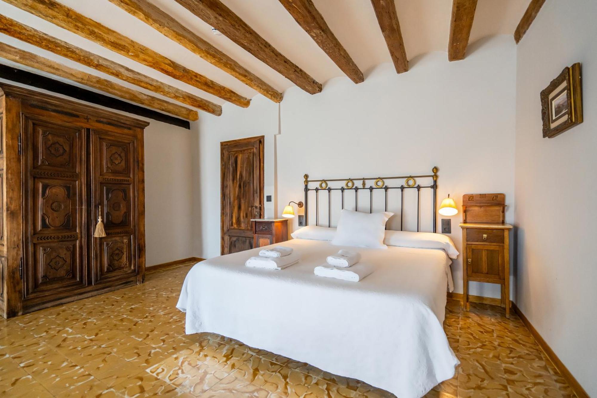 Lo Palauet De La Muralla 2*
