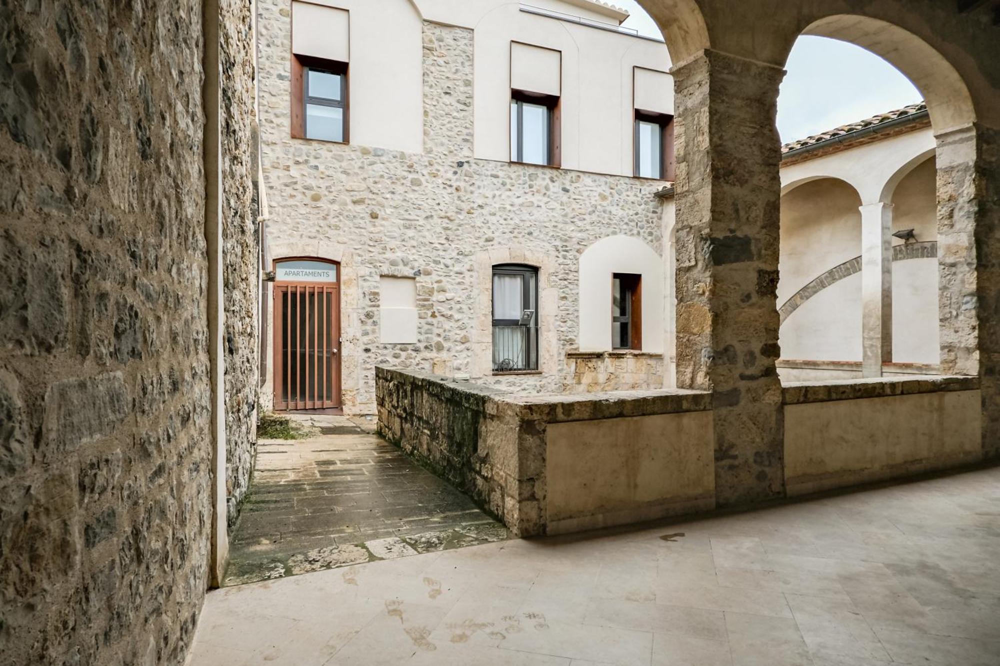 Apartamento 11 Moderno Con Ac En La Plaza