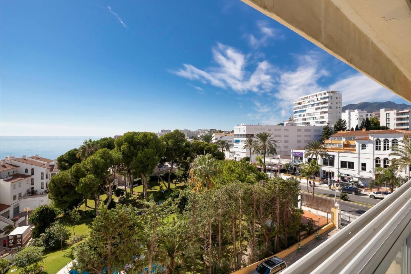 Apartamento Piso Bonito En La Primera Linea De La Playa Con Vistas Al Mar En