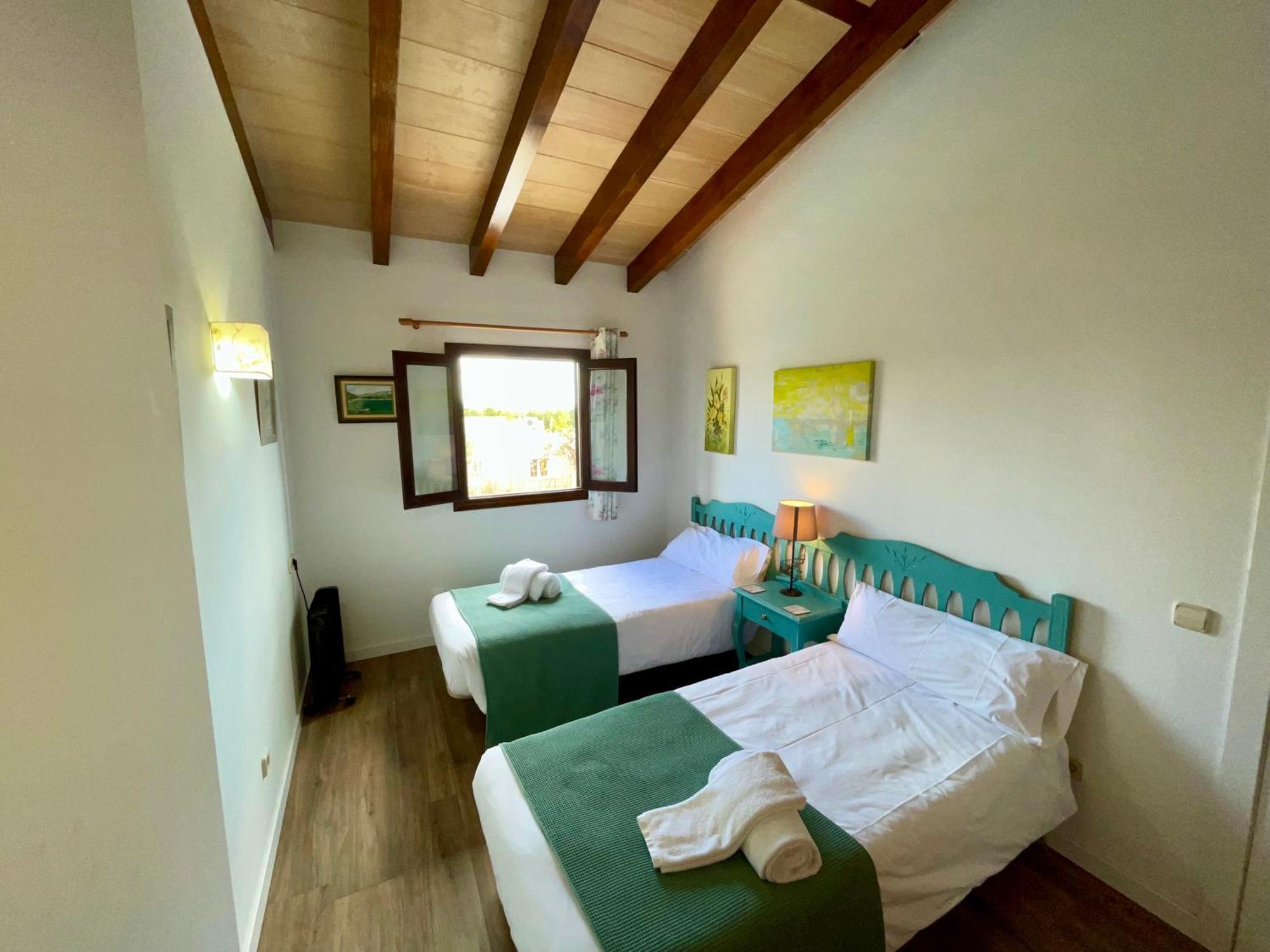 Ponton House, With Pool, Close To Palma Town, Perfect Location Holiday home *