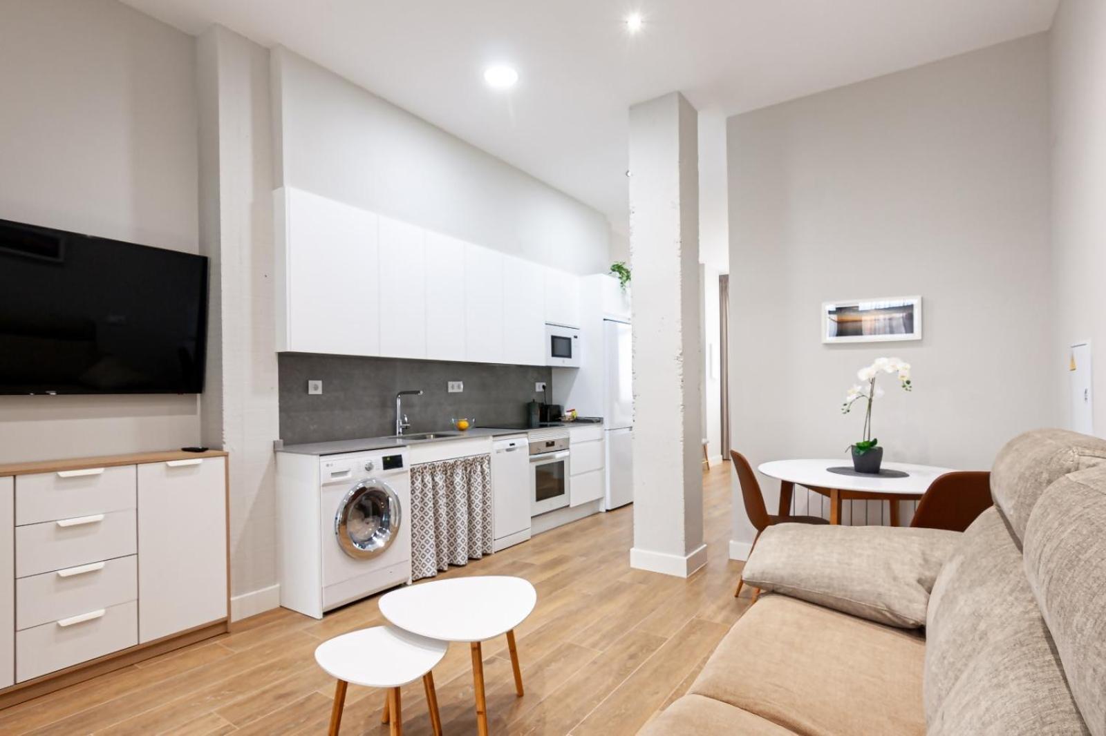 Av Poniente Playa Apartment *