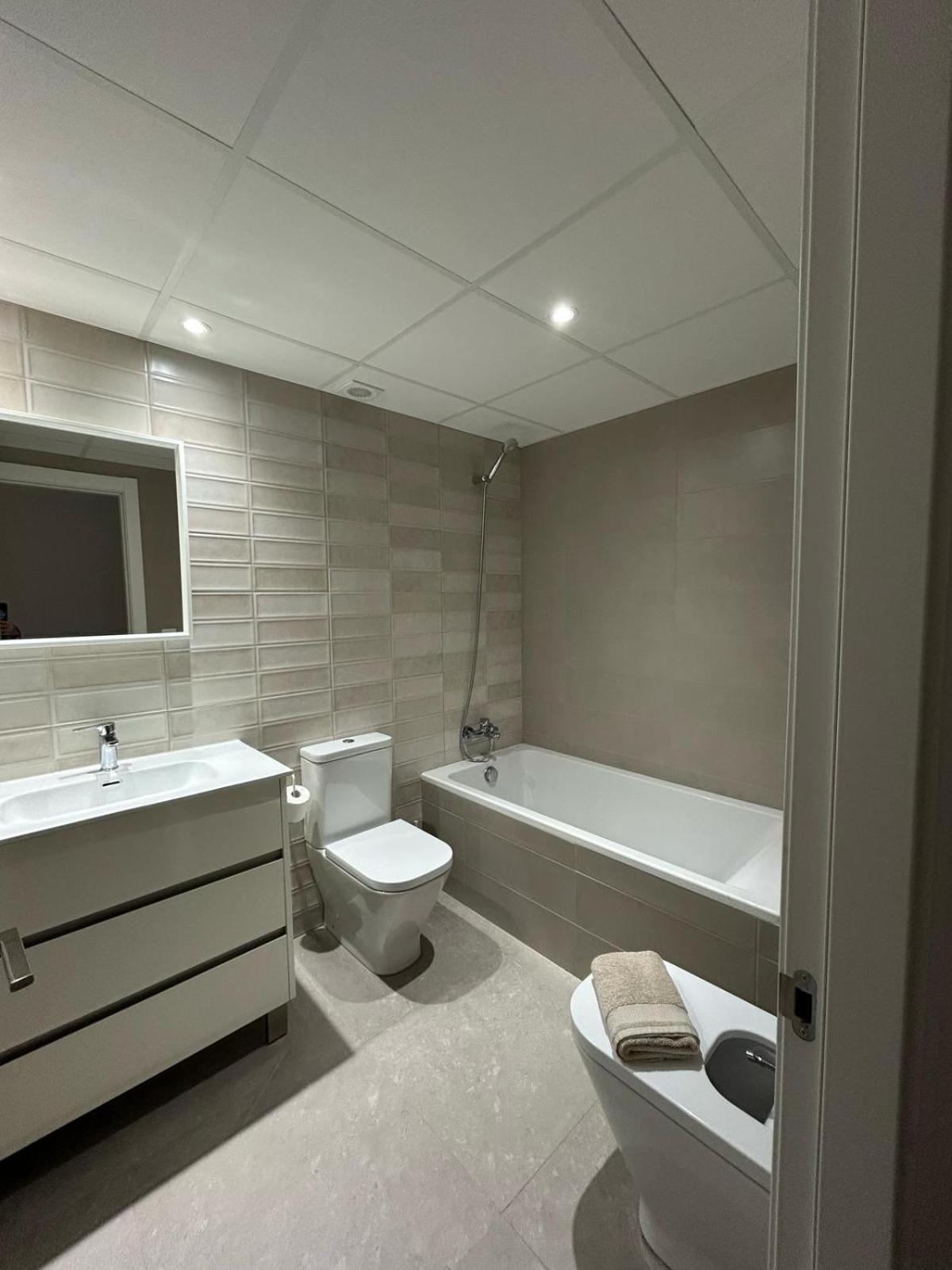 Apartamento Corteingles Castellon By Tucasanlaplaya *
