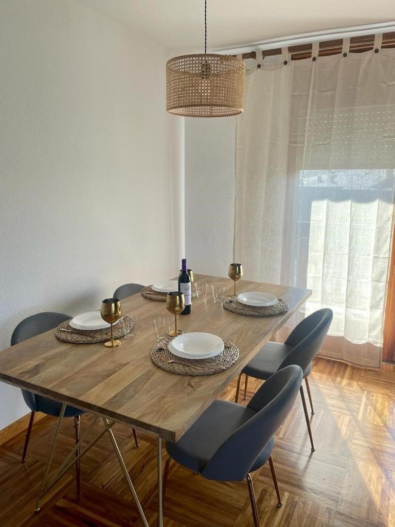 Magnifico Atico Con Vistas, Parking Y Piscina * Puigcerda