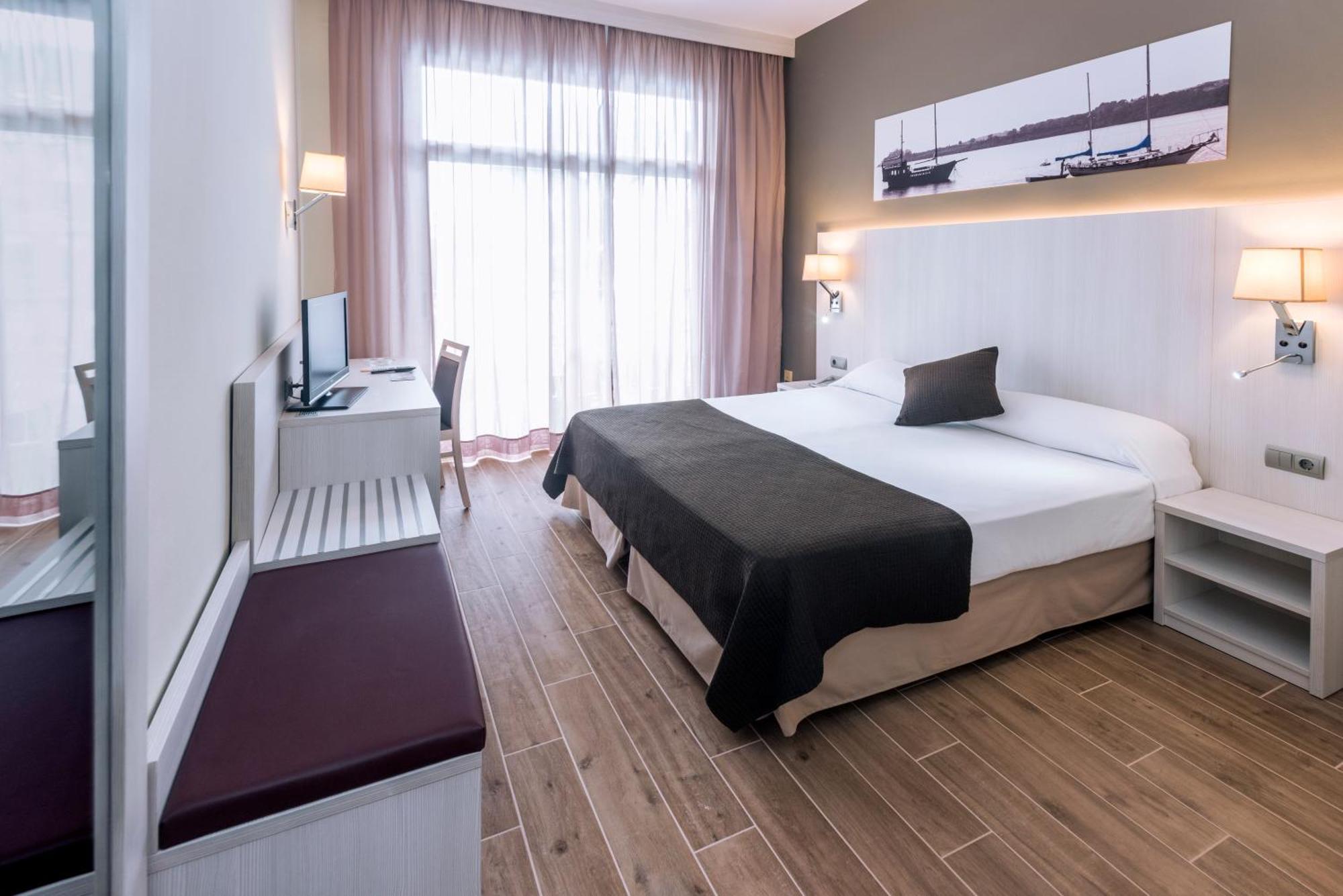 Ght Costa Brava & 3*
