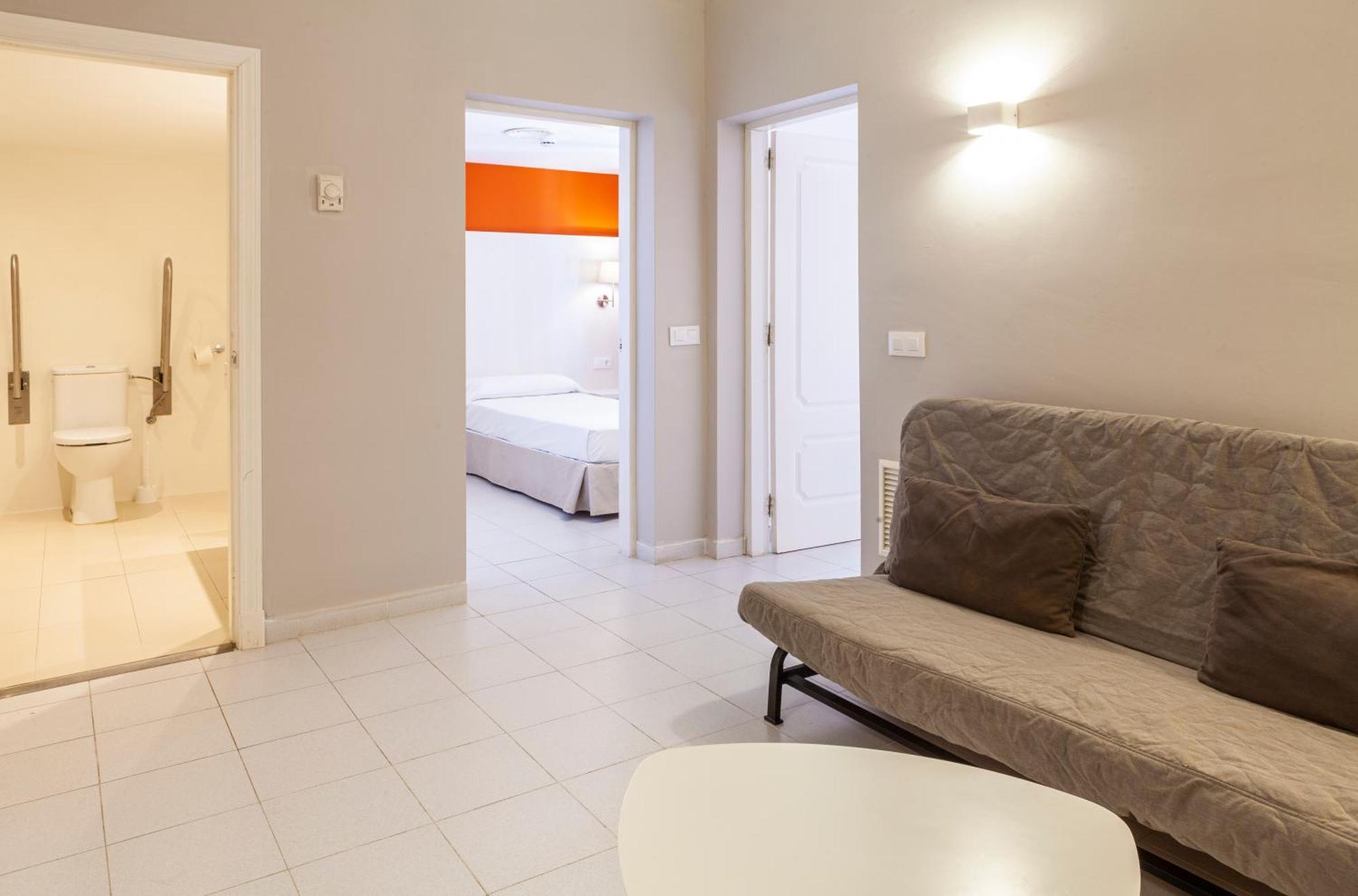 Hotel Minura Sur Menorca & Waterpark 4*