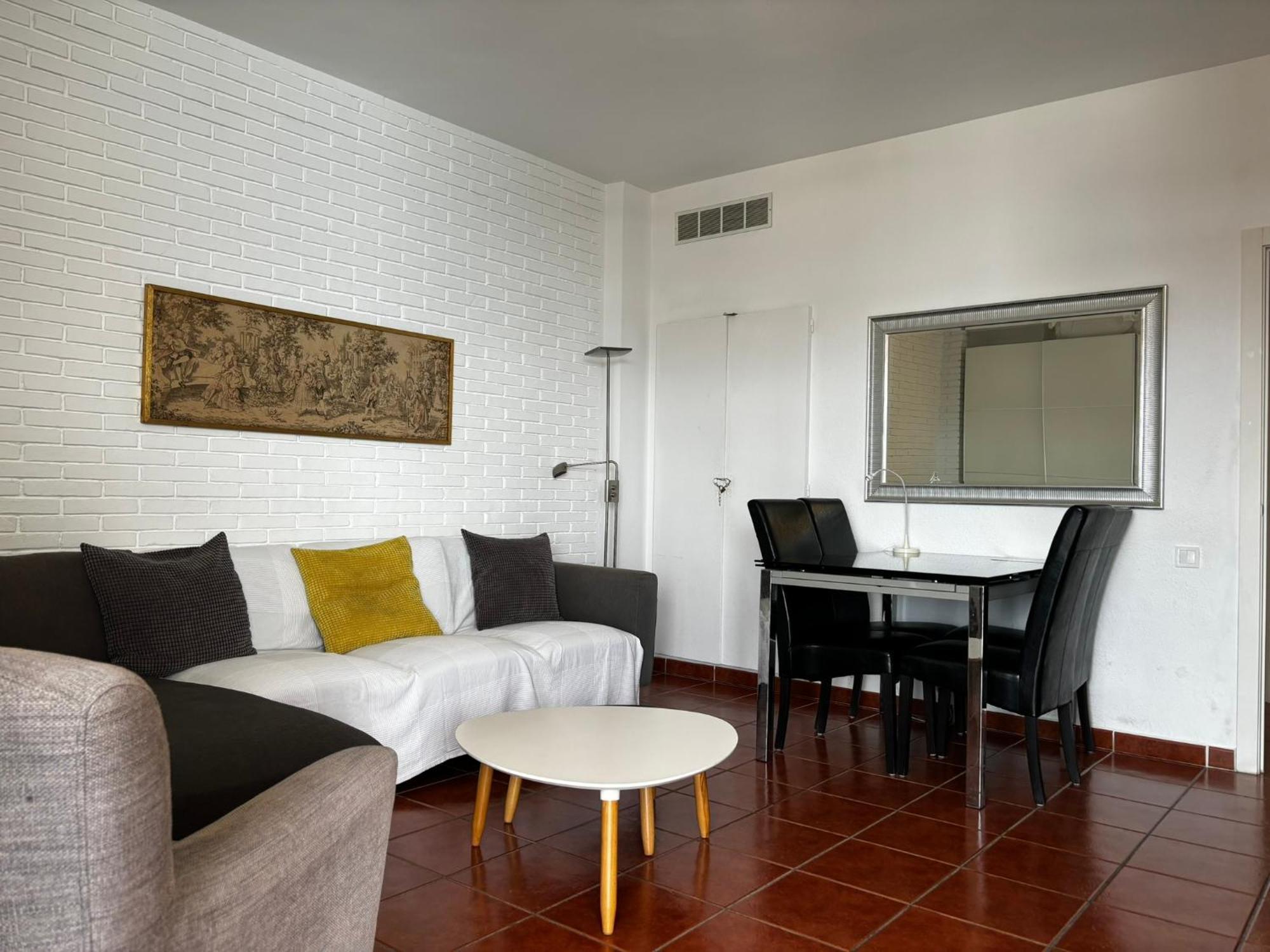 Apartamento La Roca *