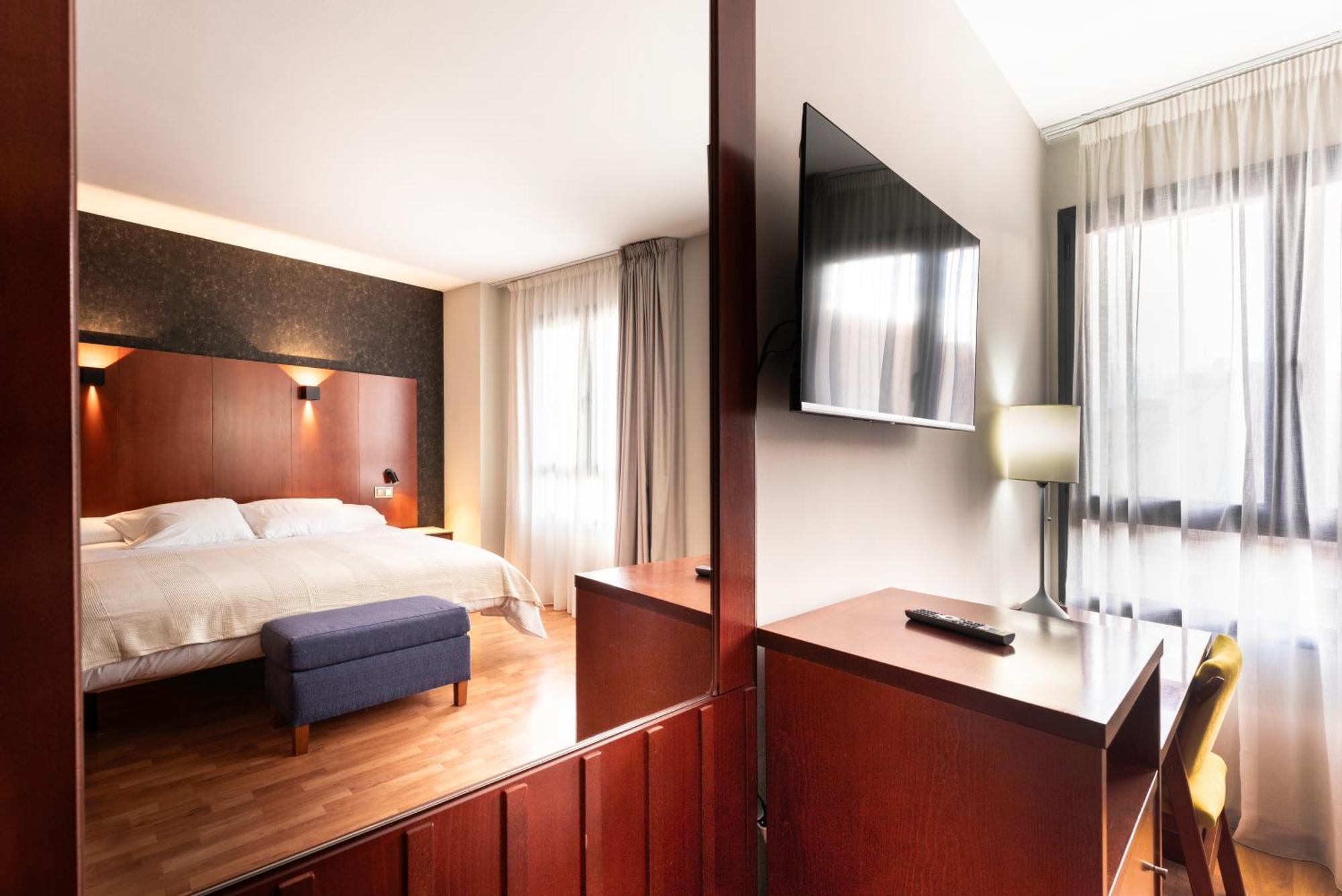 Dona Urraca Hotel 3*