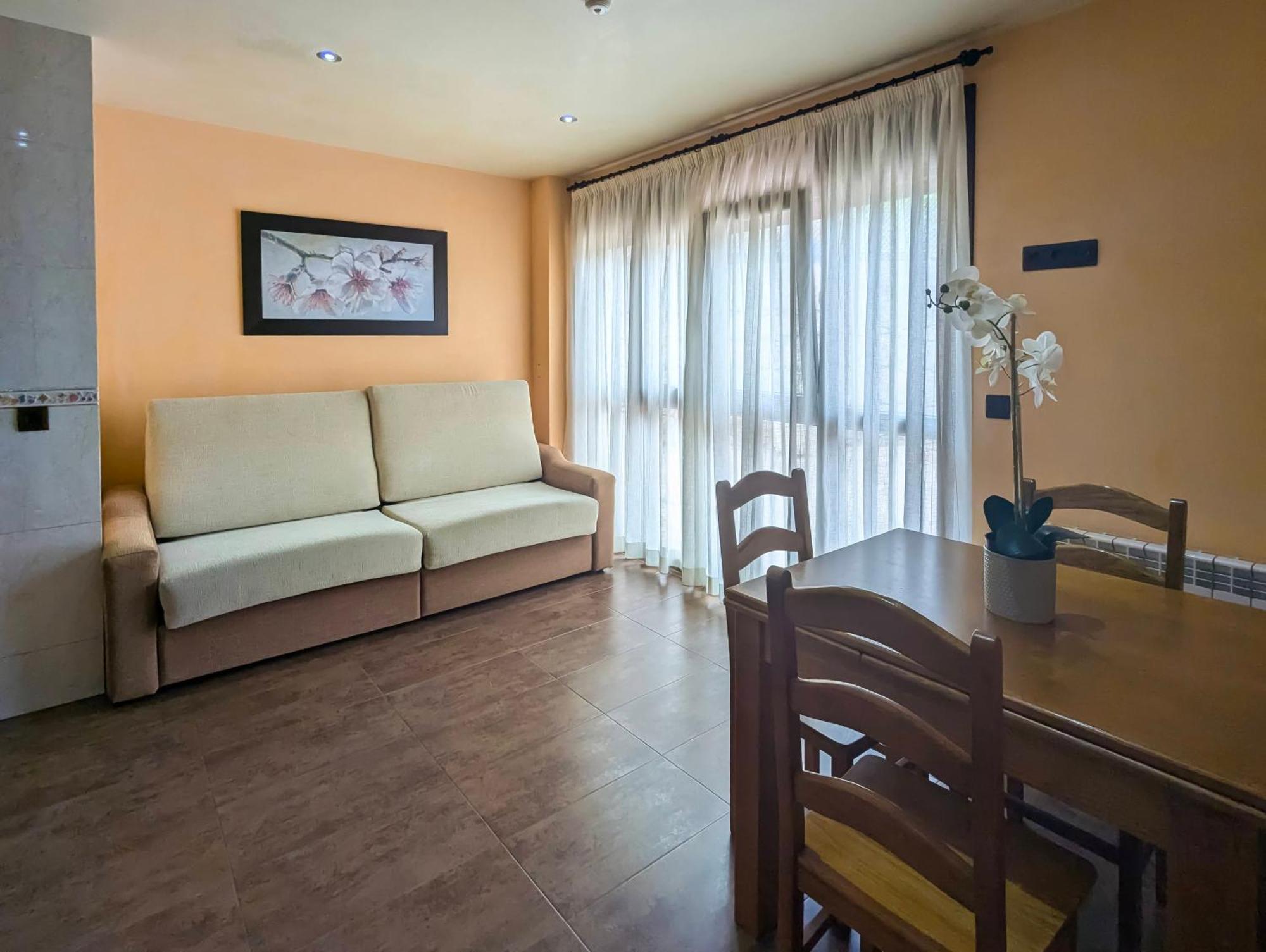 Marouco Hotel 2*