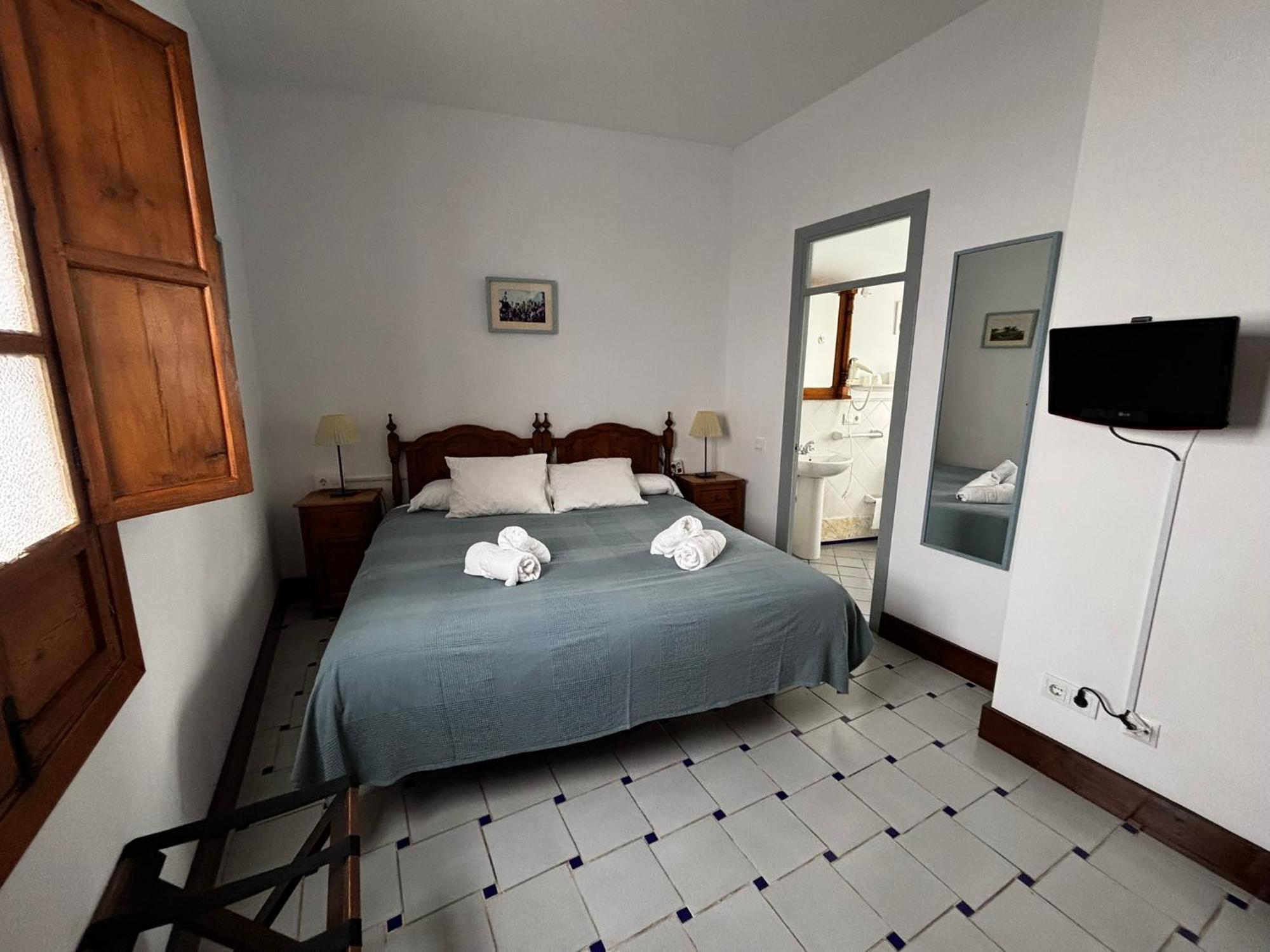 Entreolivos Hotel 2*