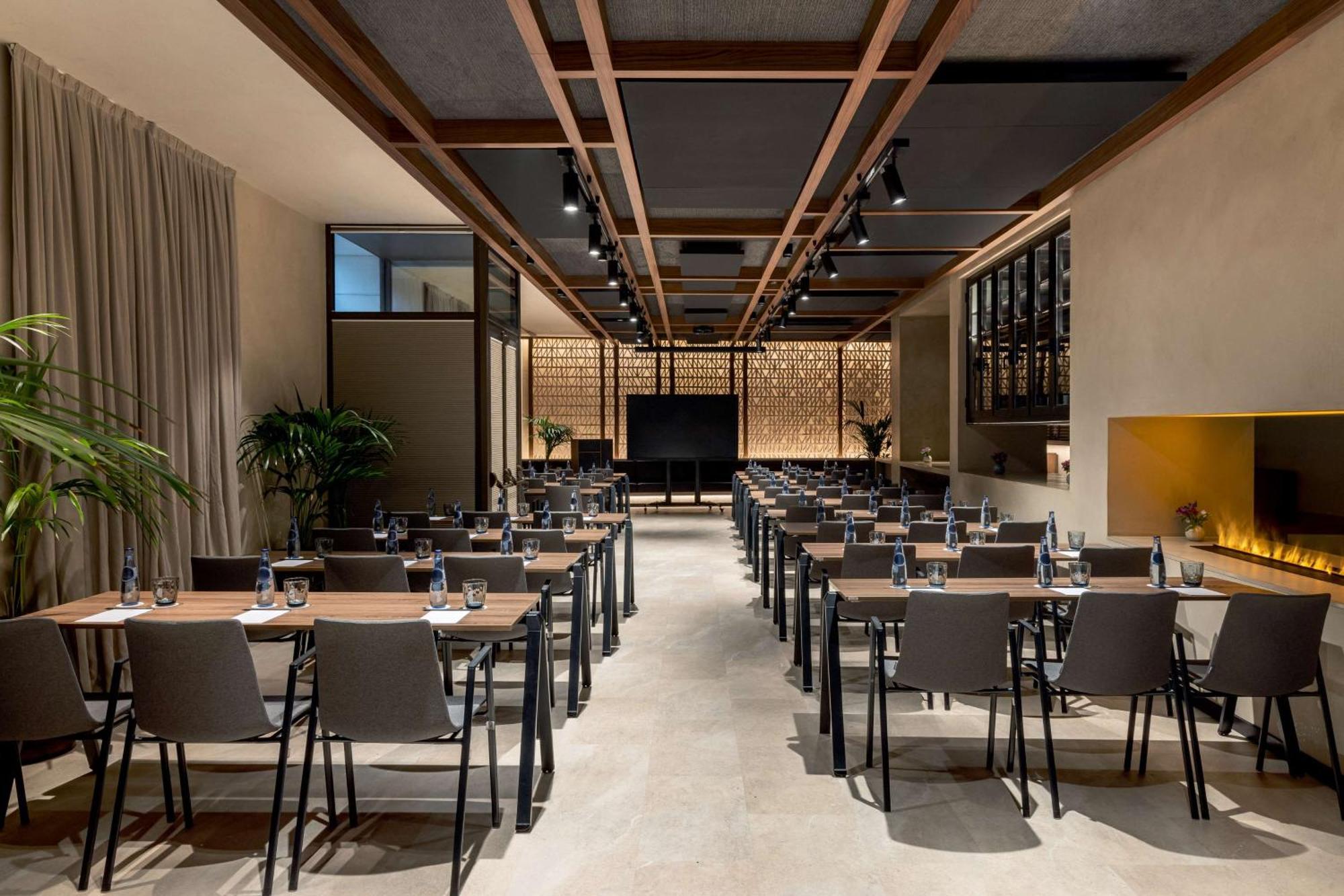 Radisson Collection Hotel, Magdalena Plaza Hotel 5*