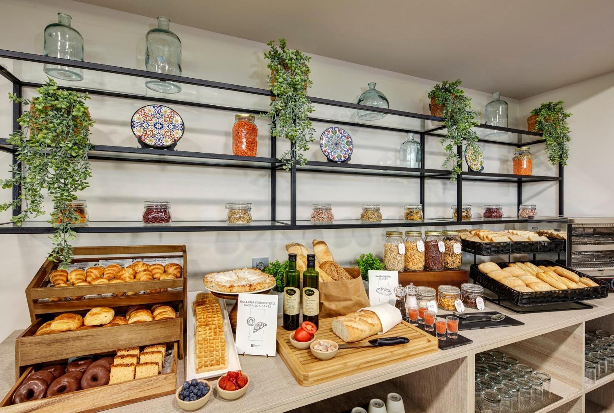 Sercotel Delicias Hotel 4*