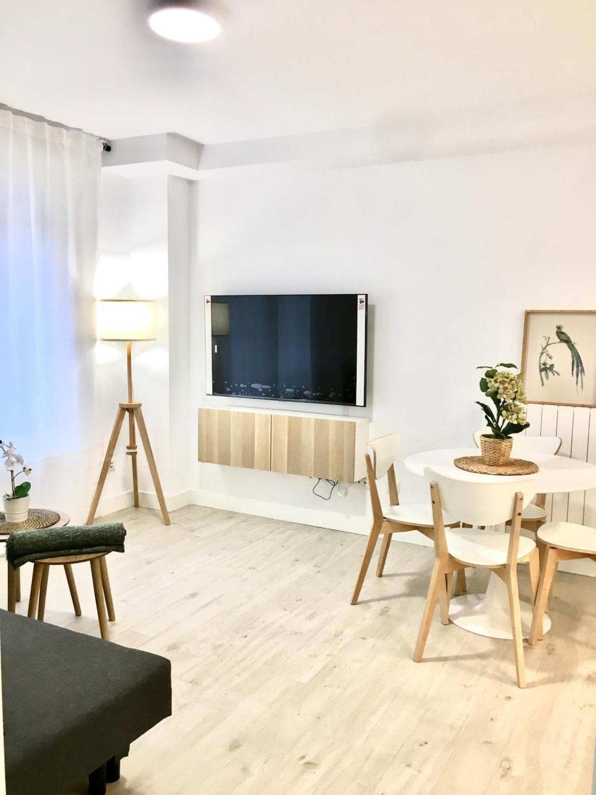 Castro Holidays - Apto A Centrico Terraza Con Garaje Gratis *